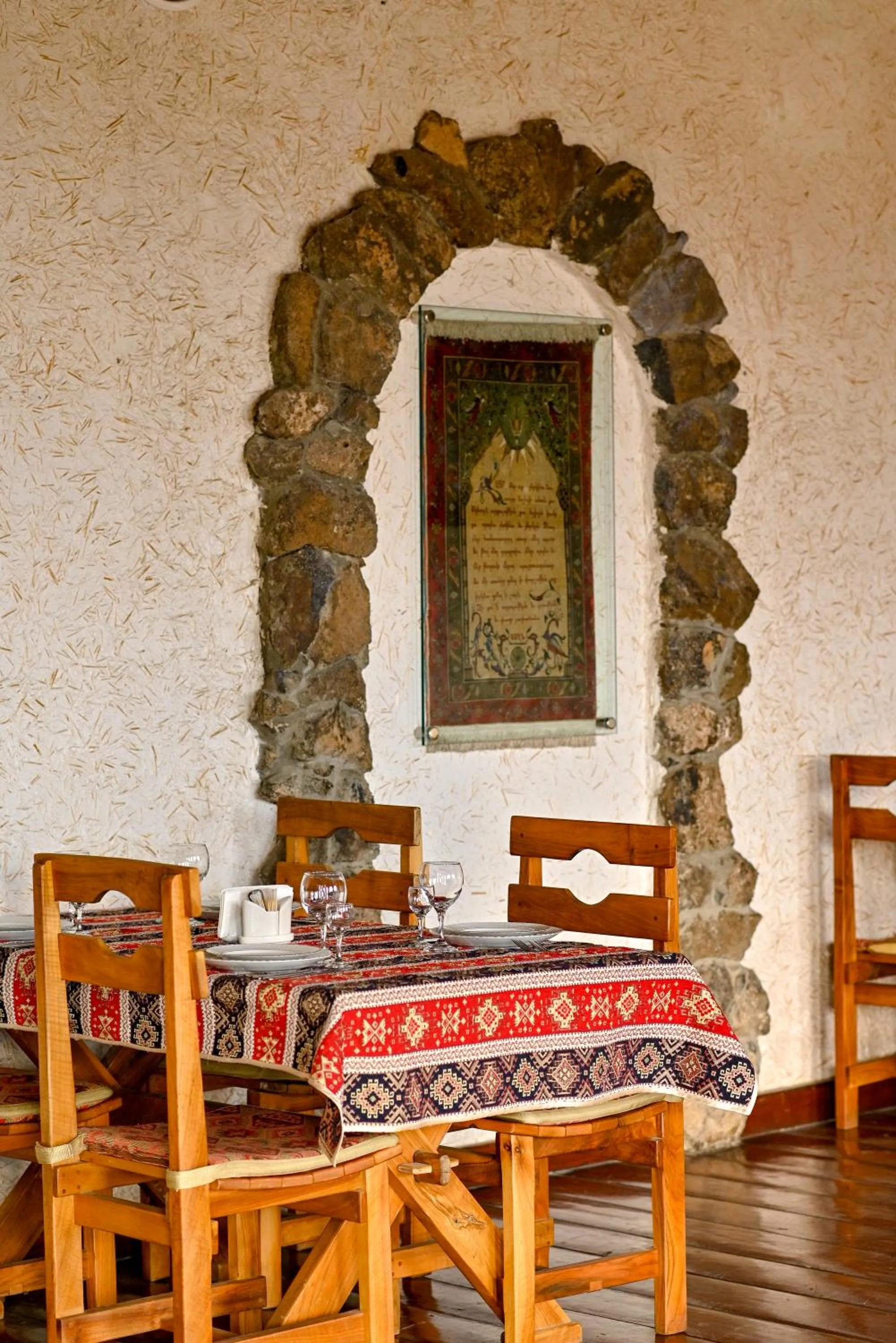 Restaurant/places to eat in Latar Hotel Yerevan