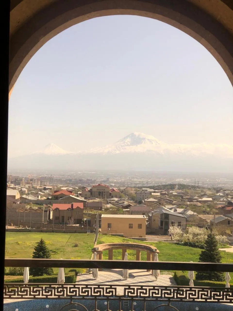 Day in Latar Hotel Yerevan