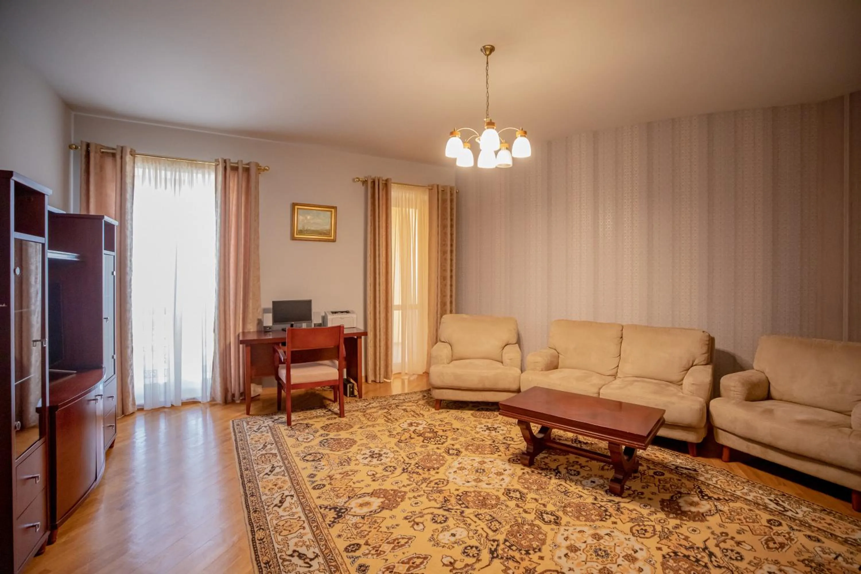 Nightclub / DJ in Latar Hotel Yerevan