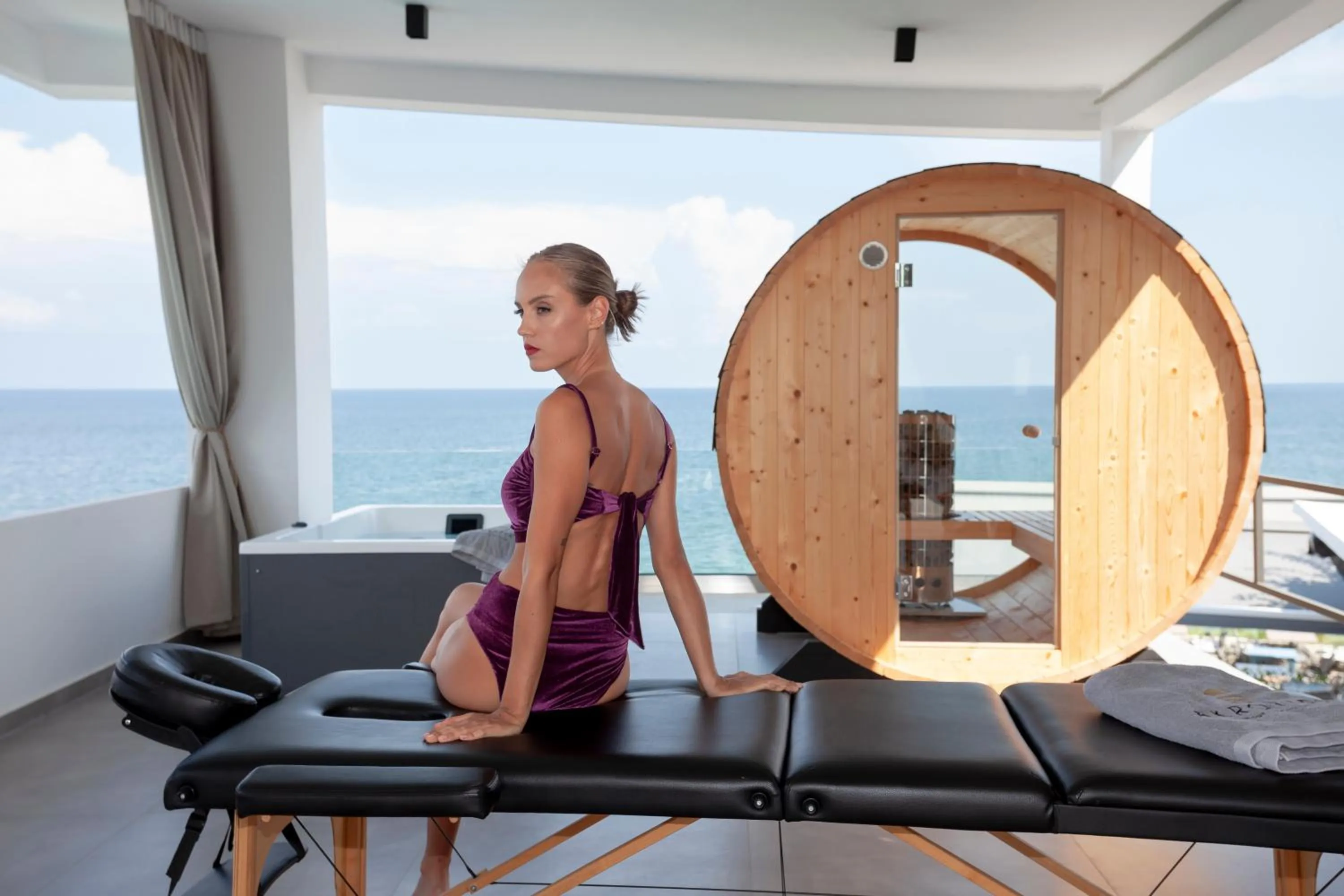 Hot Tub in Akrotiri Olympus Luxury Suites - Adults Only