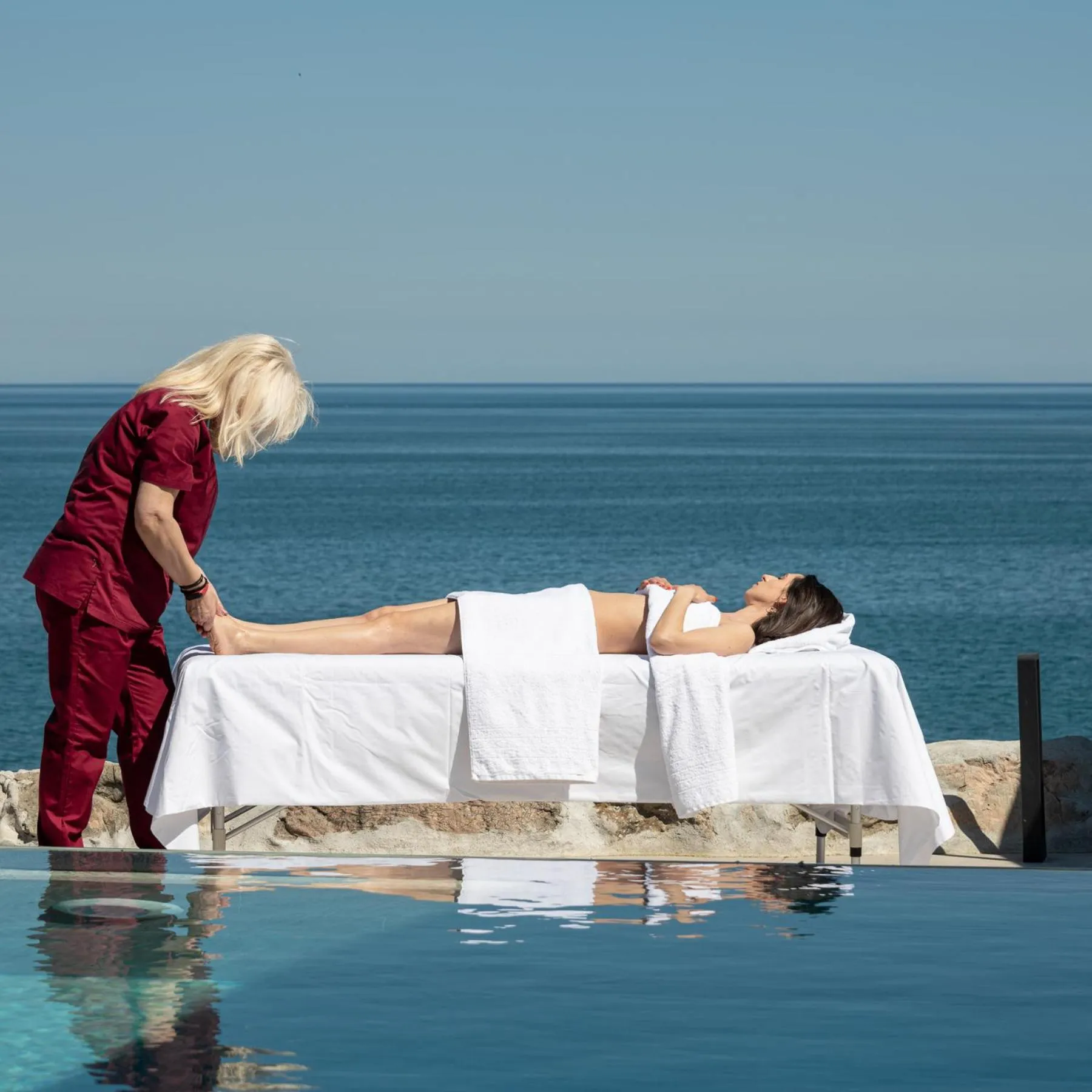 Massage in Akrotiri Olympus Luxury Suites - Adults Only