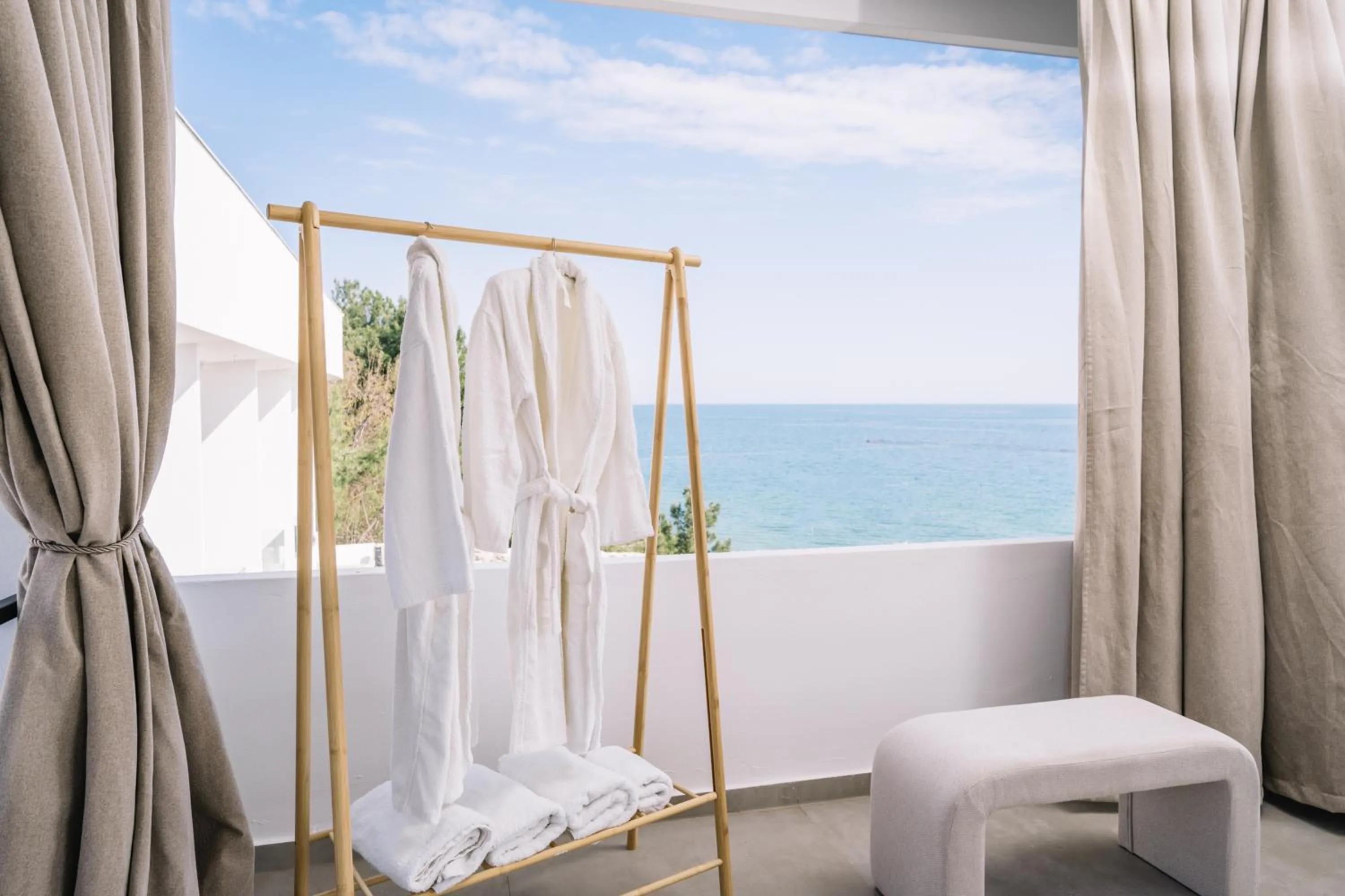 Day in Akrotiri Olympus Luxury Suites - Adults Only