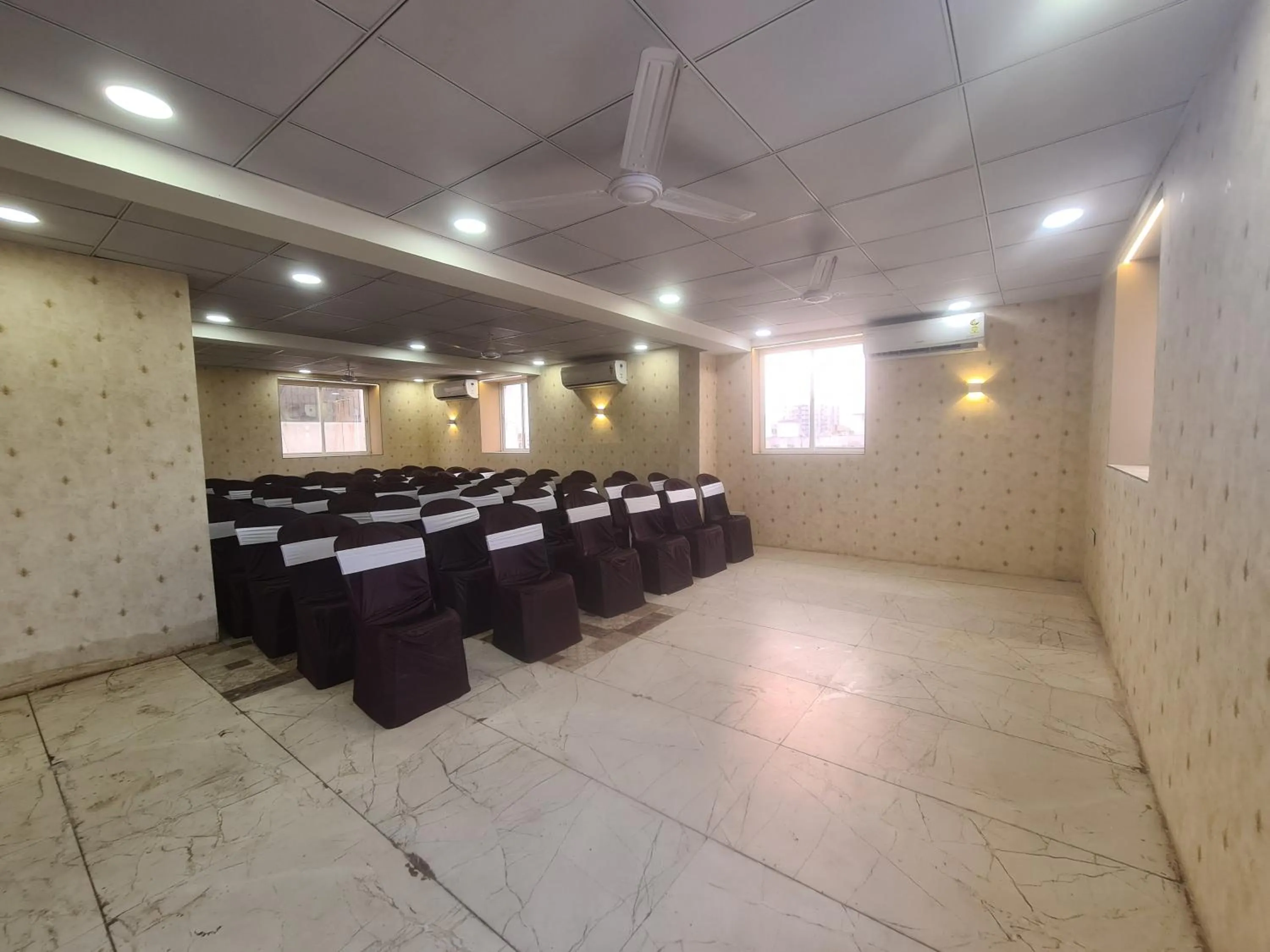 Banquet/Function facilities in Hotel Nova Pride