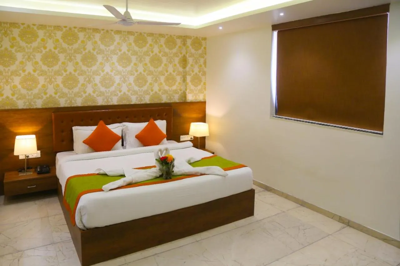 Bed in Hotel Nova Pride