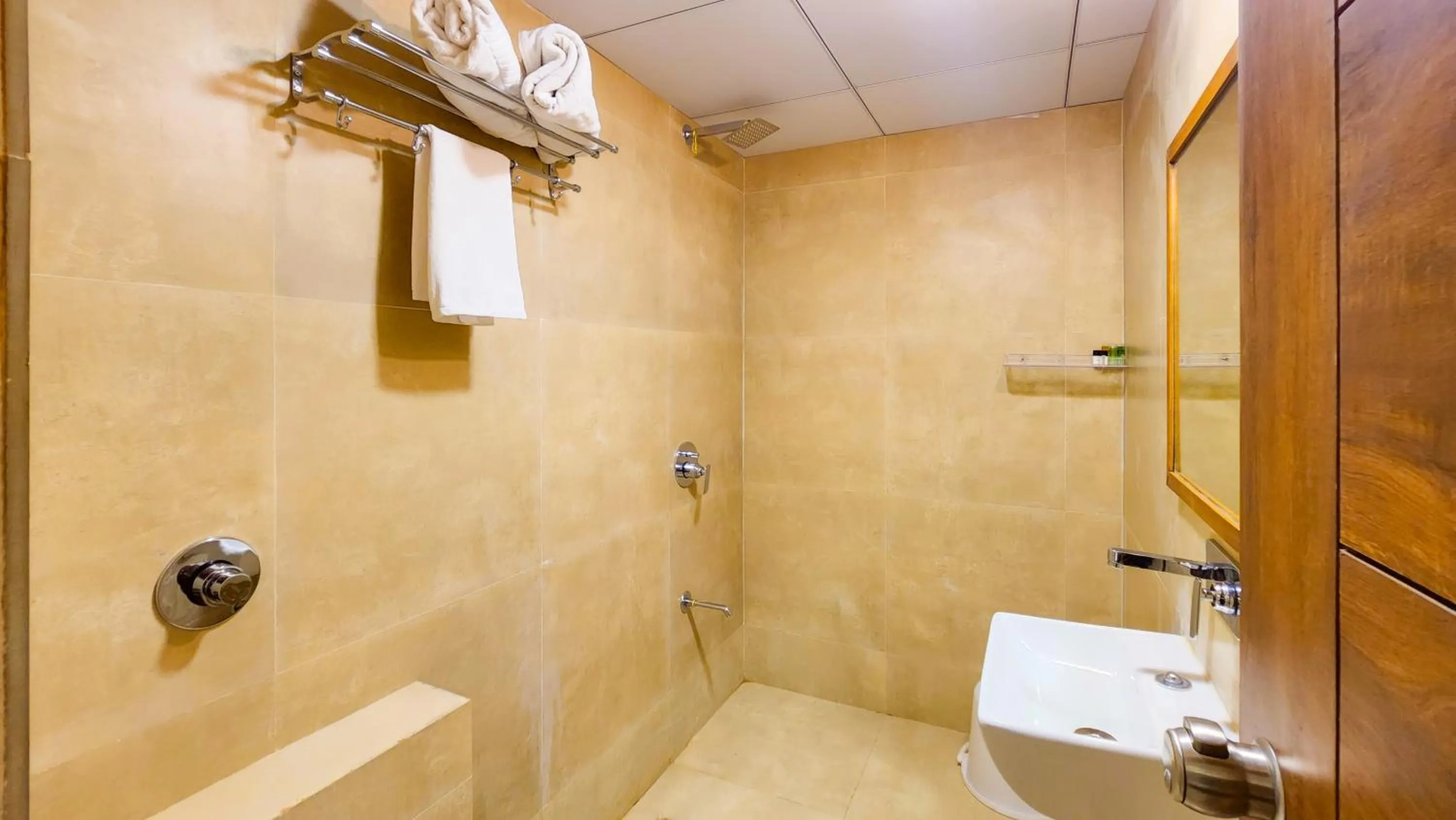 Bathroom in Hotel Nova Pride