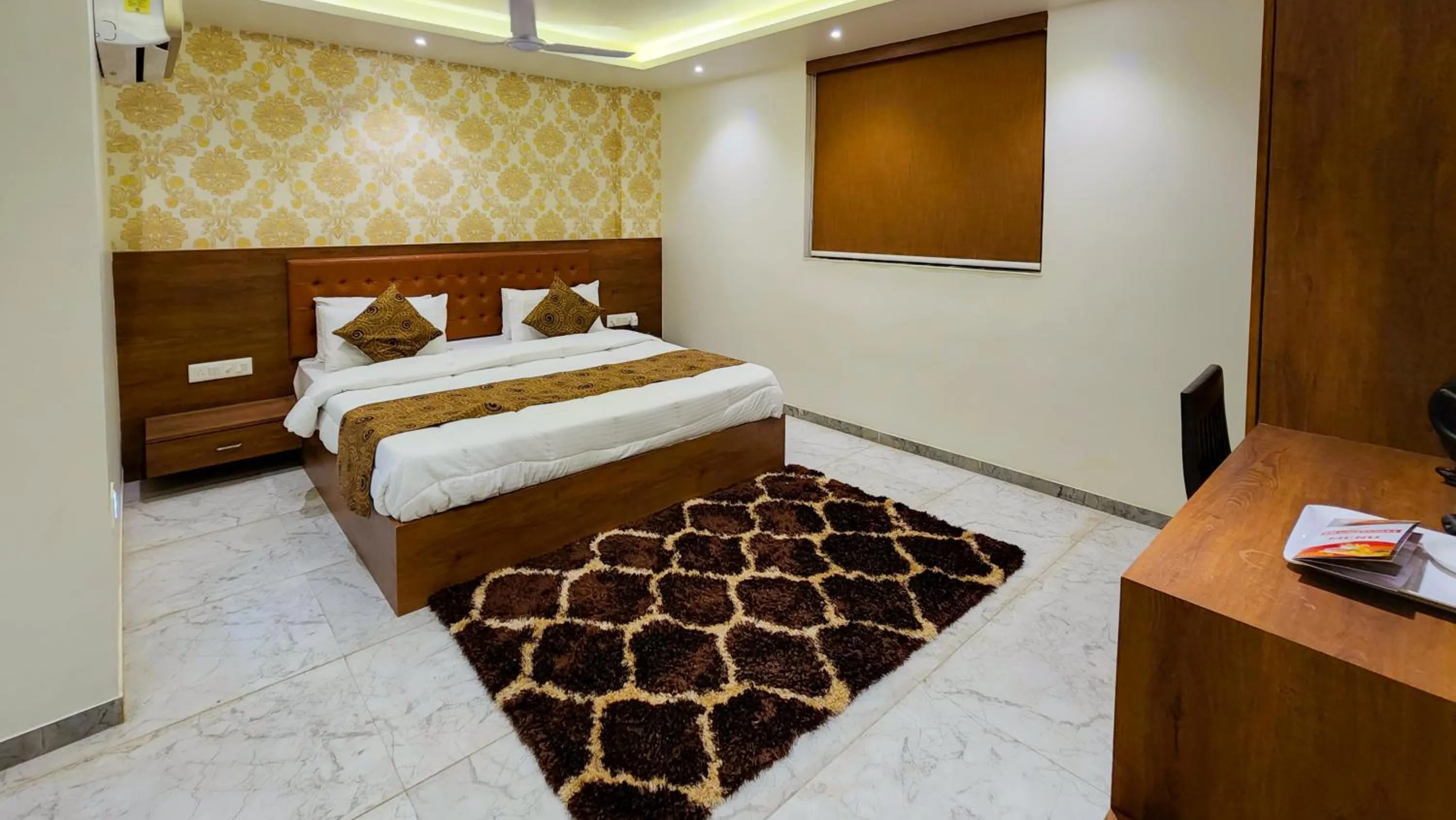 Bed in Hotel Nova Pride