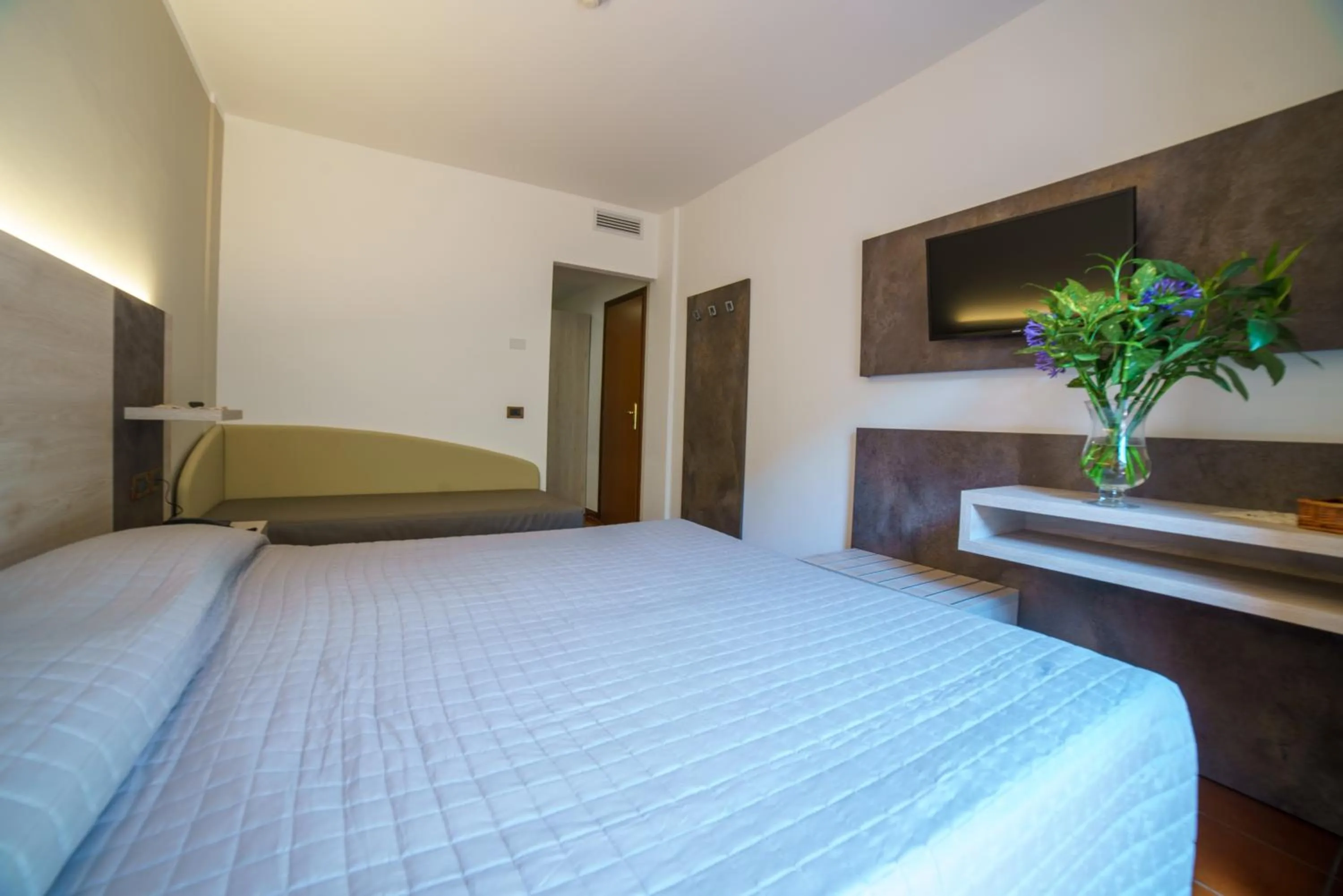 Bed in Hotel Lago Bin