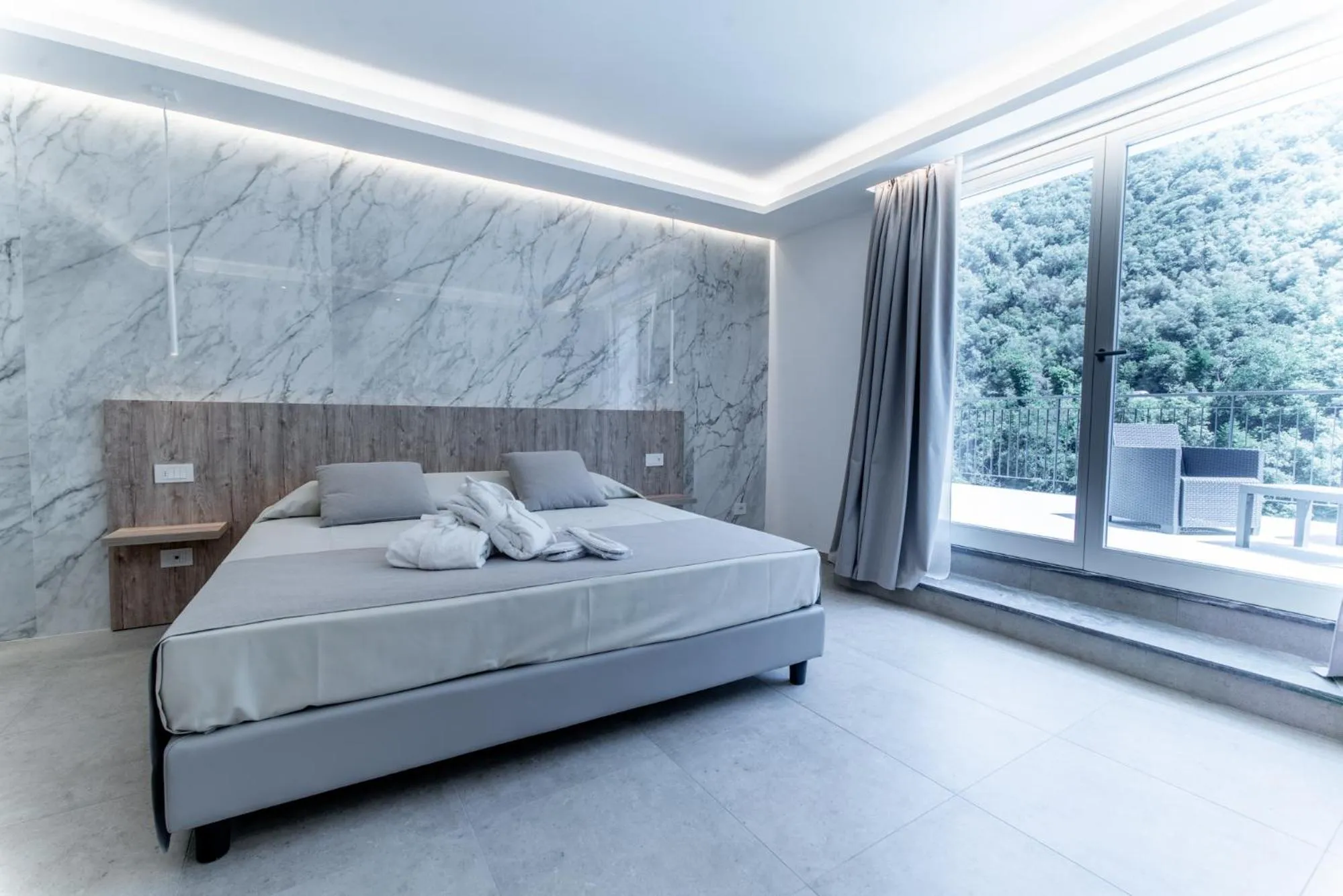 Bed in Hotel Lago Bin