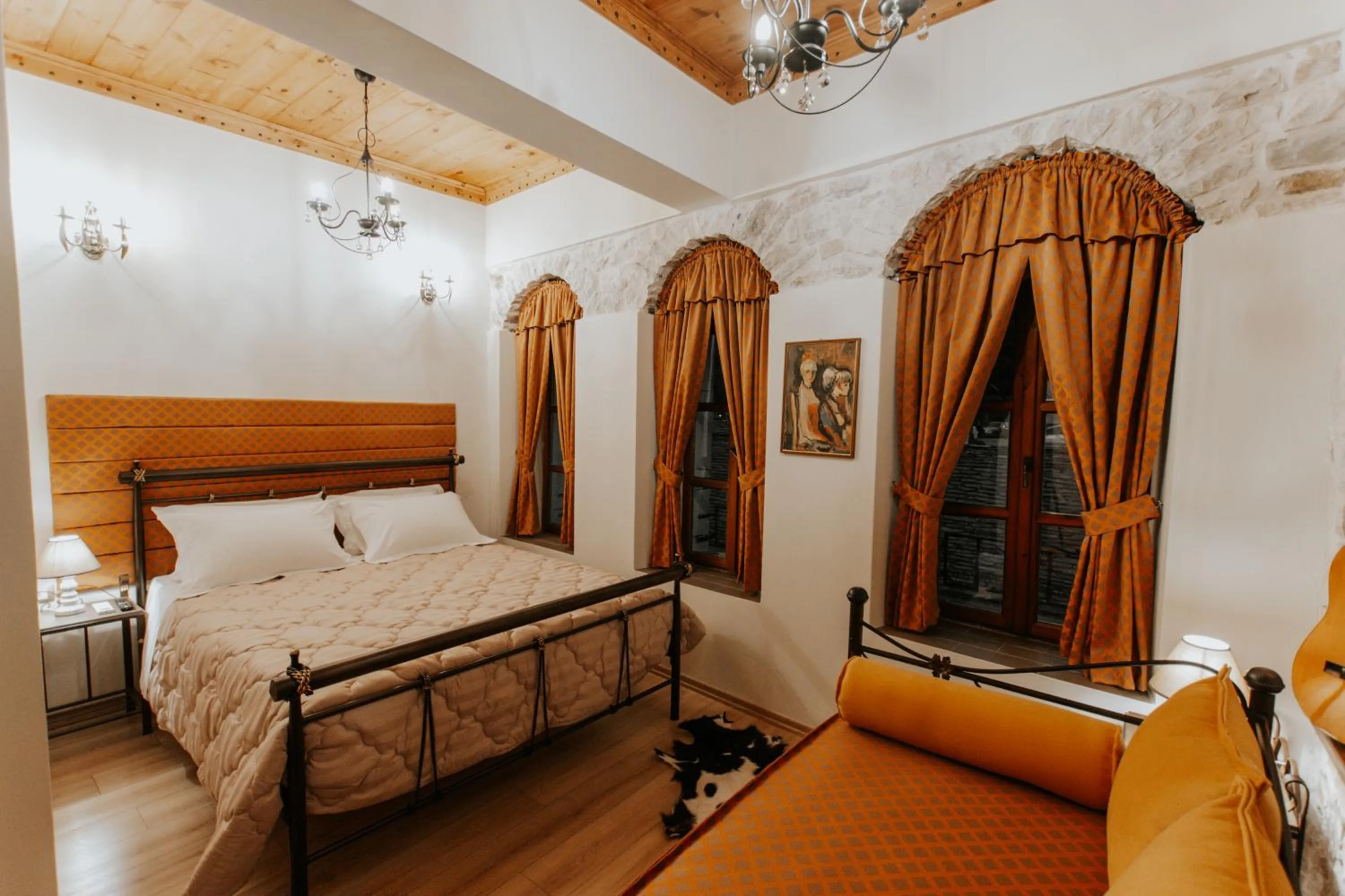 Superior Triple Room in Hotel SS KEKEZI