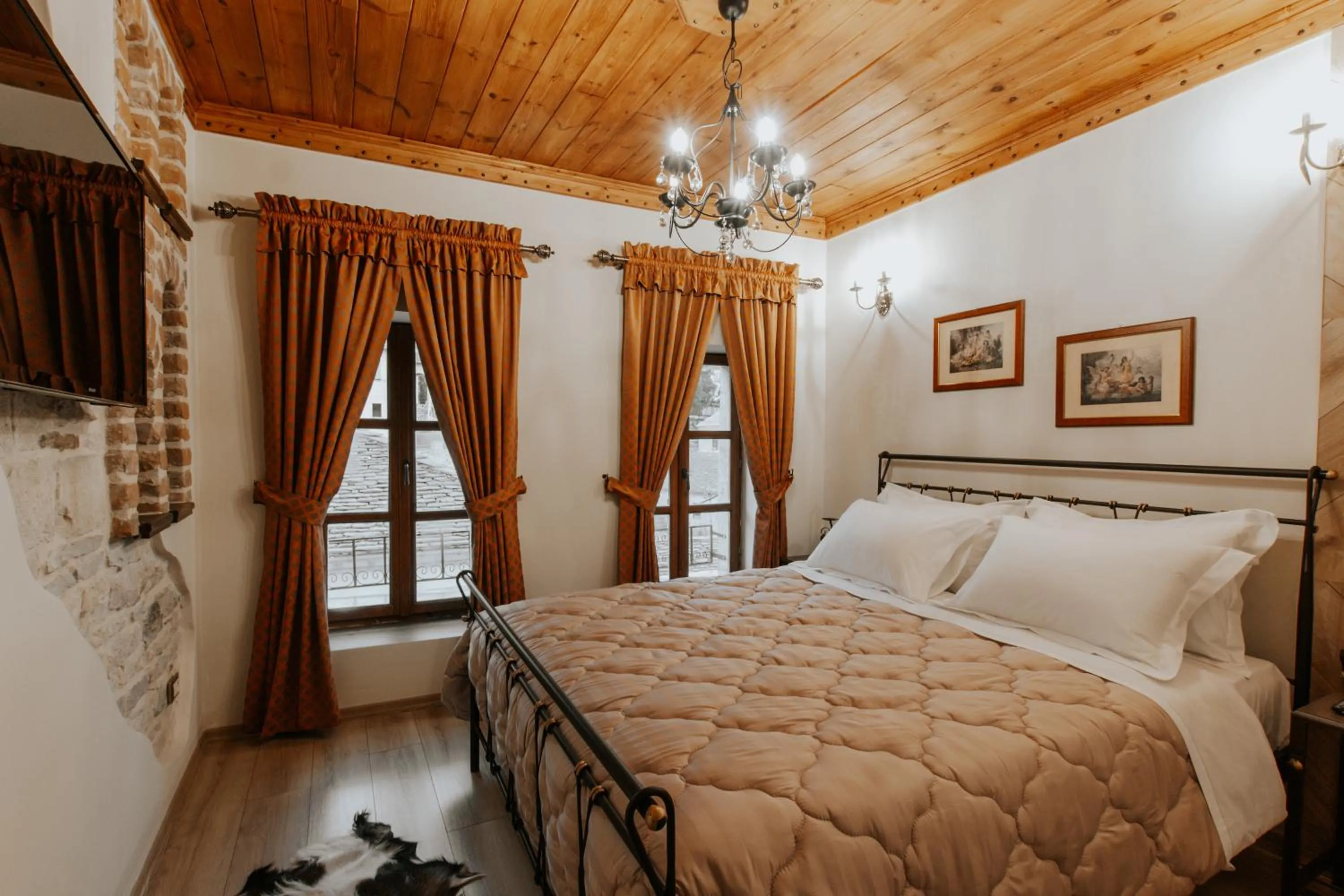 Hotel SS KEKEZI