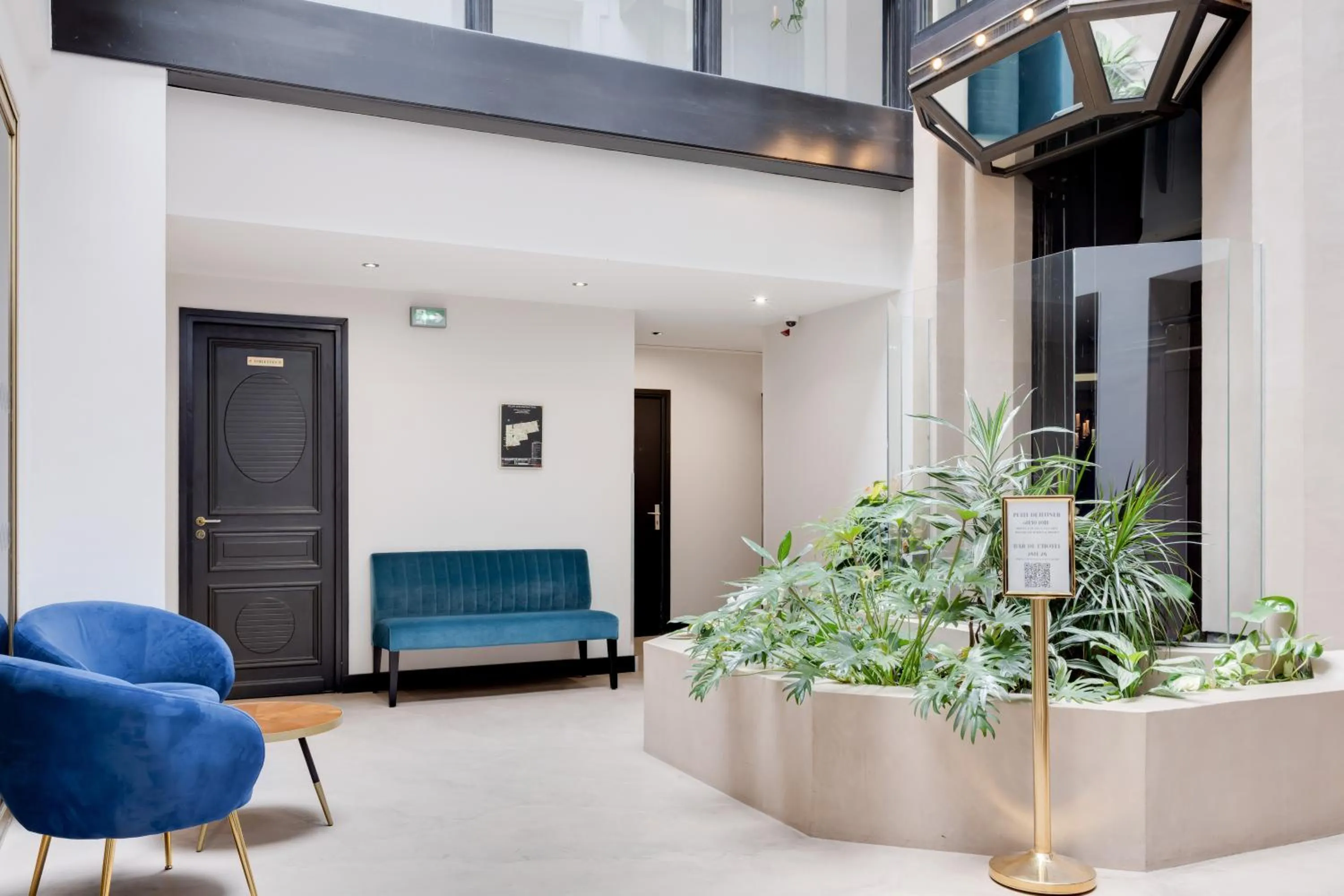 Lobby or reception in Best Western Plus Le Picardy