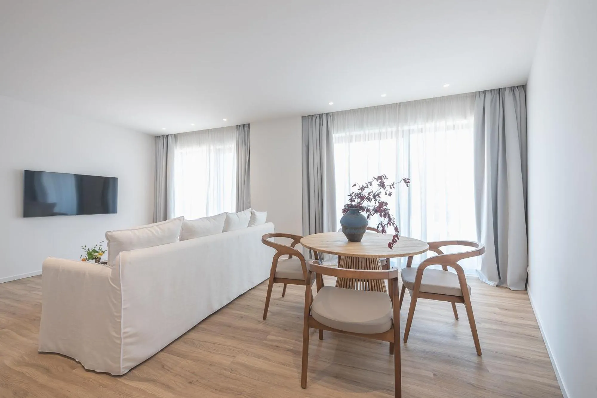 Communal lounge/ TV room in Ceramian Athens