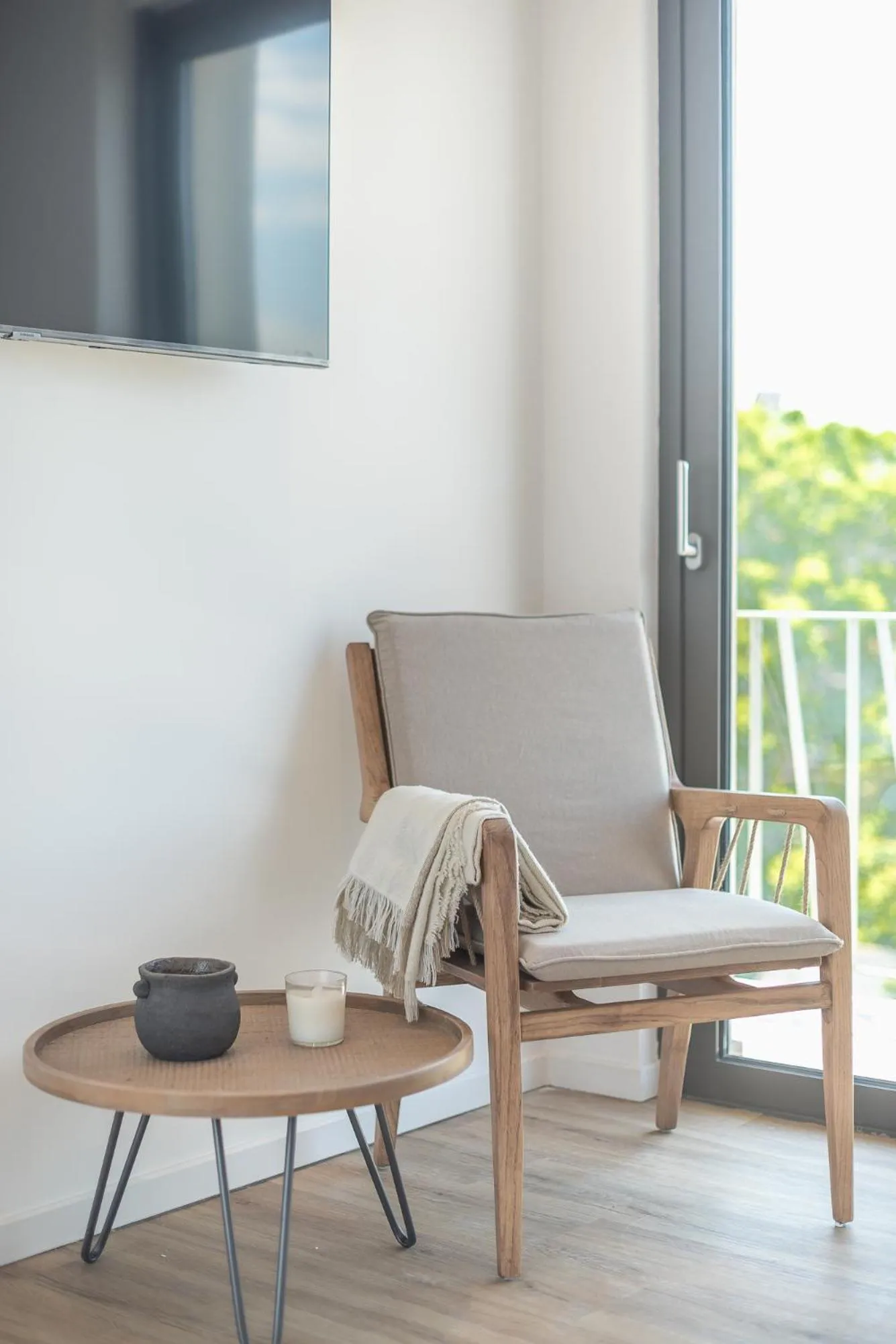 TV and multimedia in Ceramian Athens