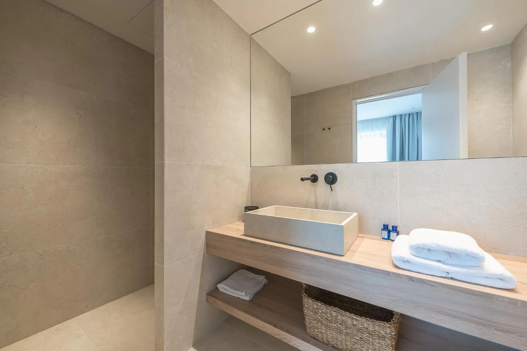 Bathroom in Ceramian Athens