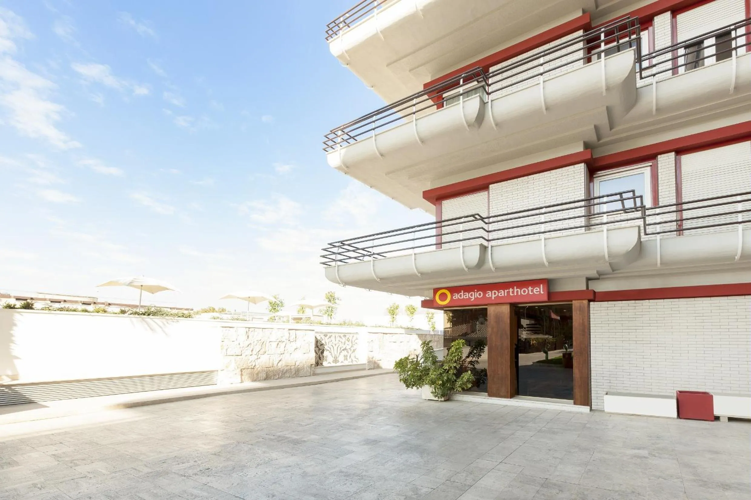 Facade/entrance in Aparthotel Adagio Rome Vatican