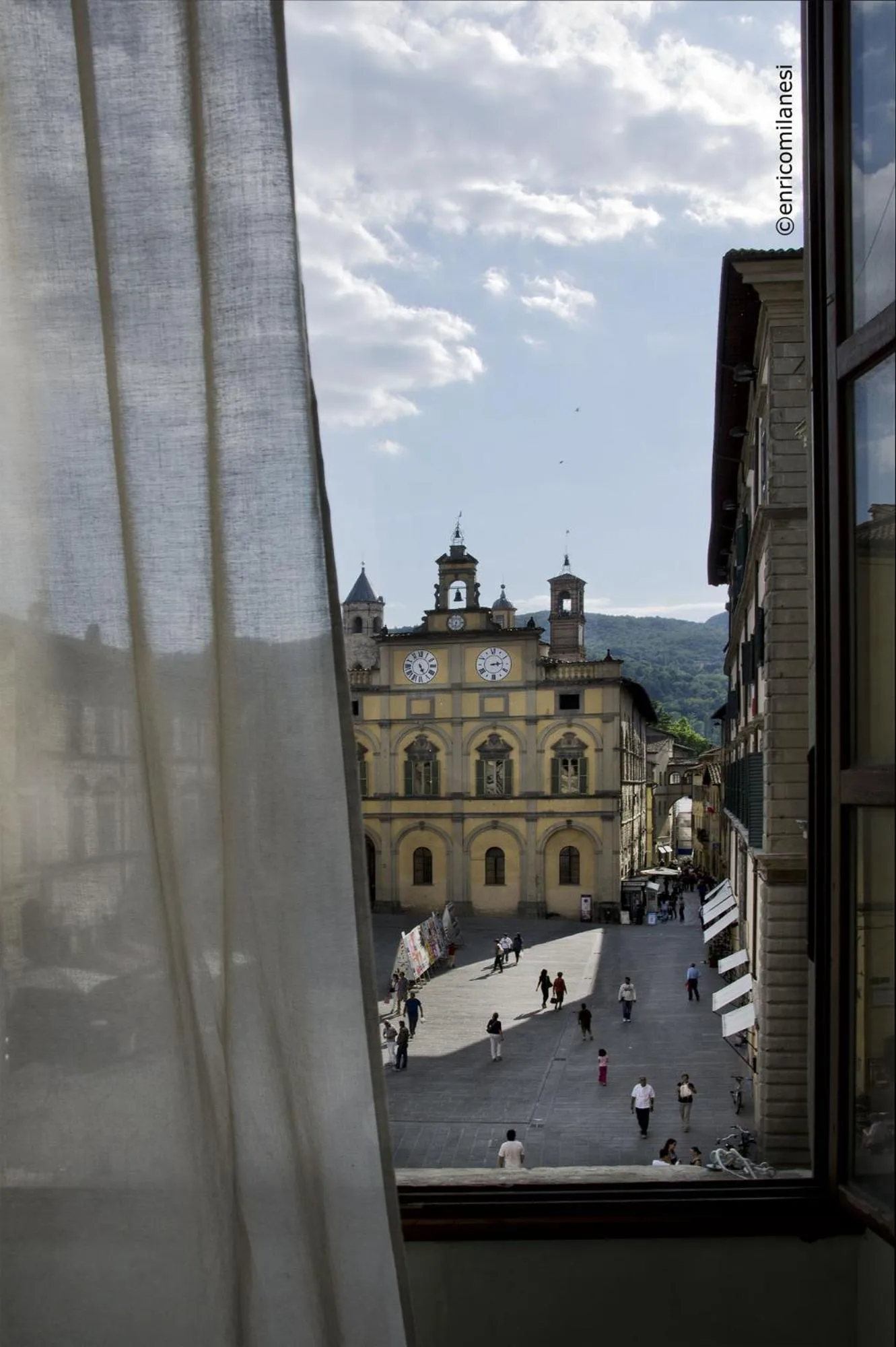 Text overlay in Residenza Antica Canonica