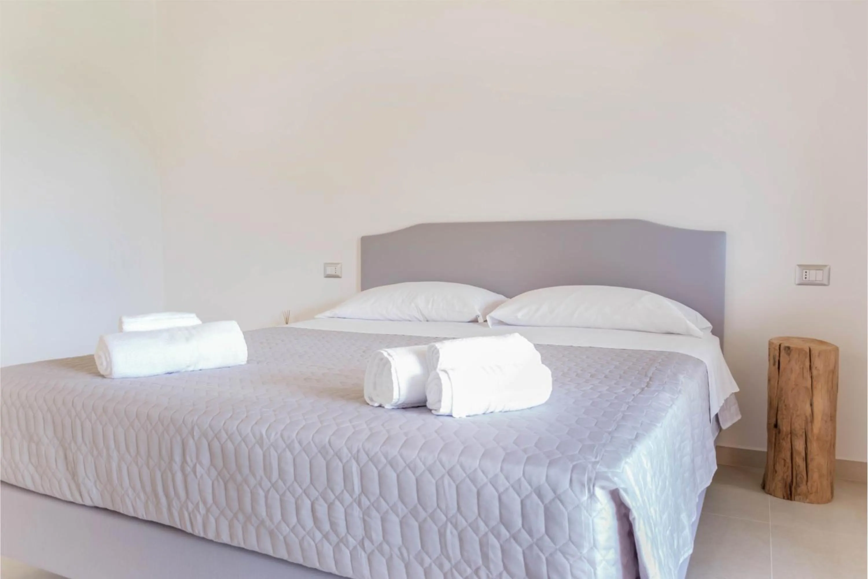 Bed in Country House L'antica pietra