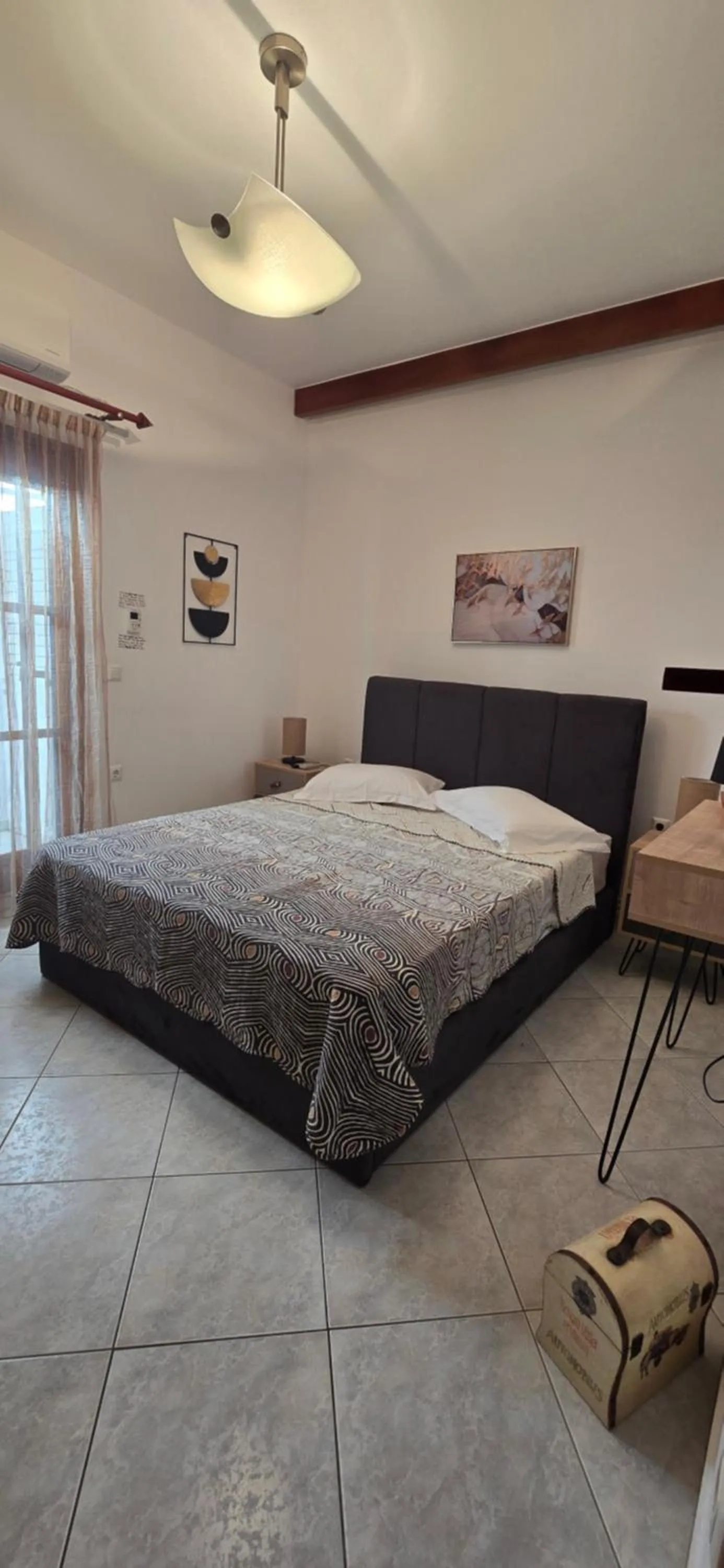 Eleni's Place