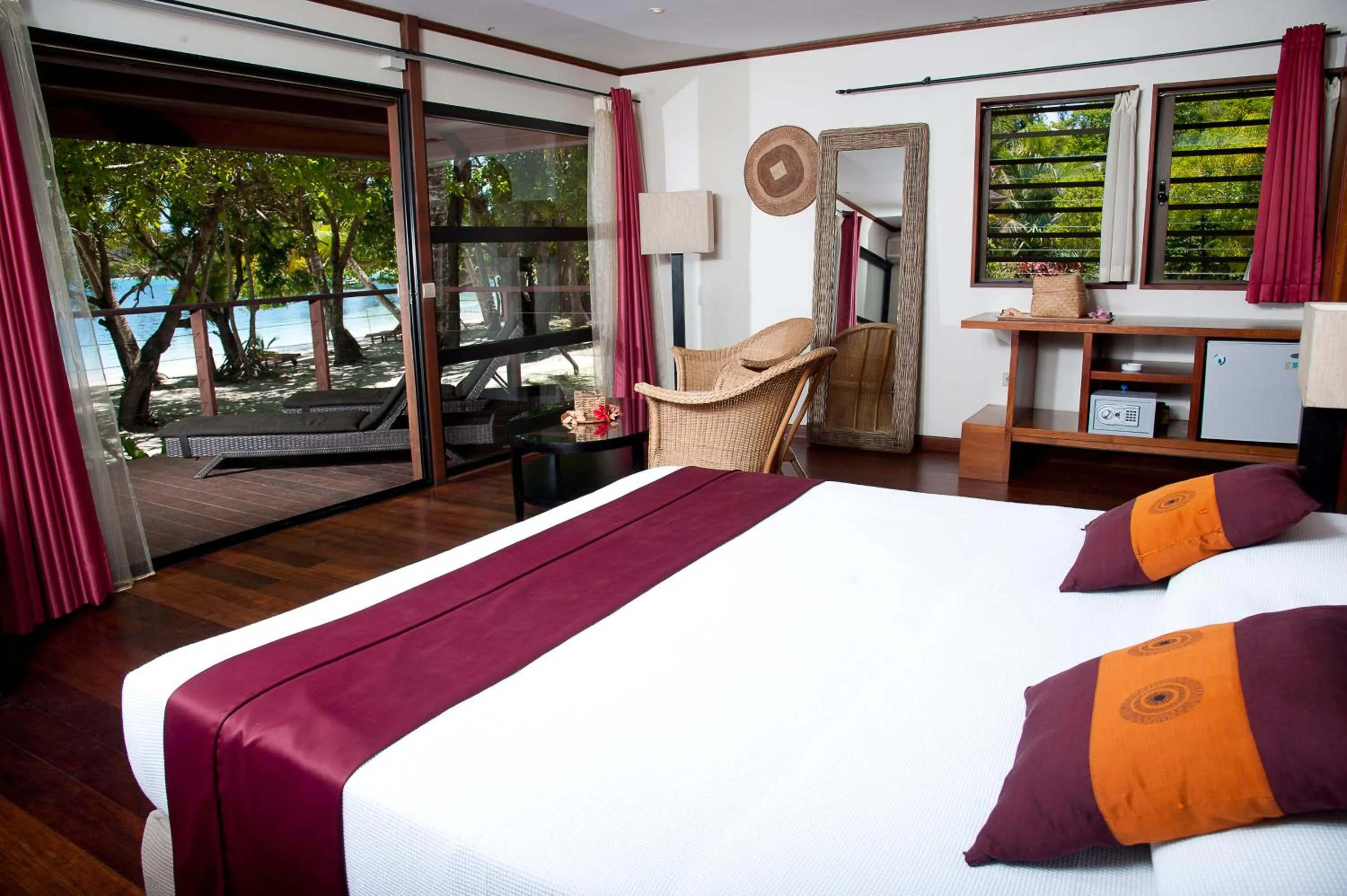 Bed in Oure Lodge Beach Resort