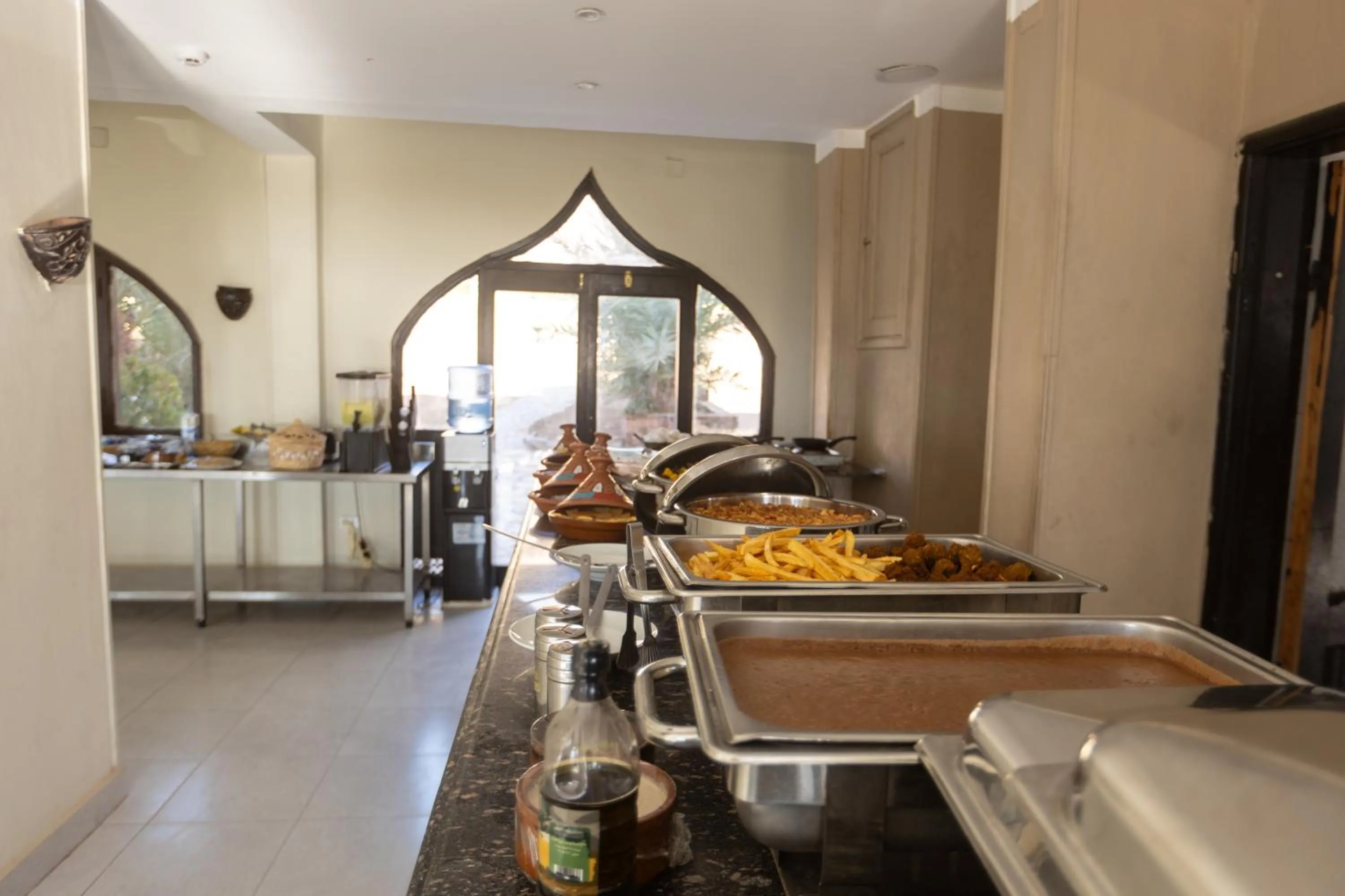 Buffet breakfast in The Bedouin Moon