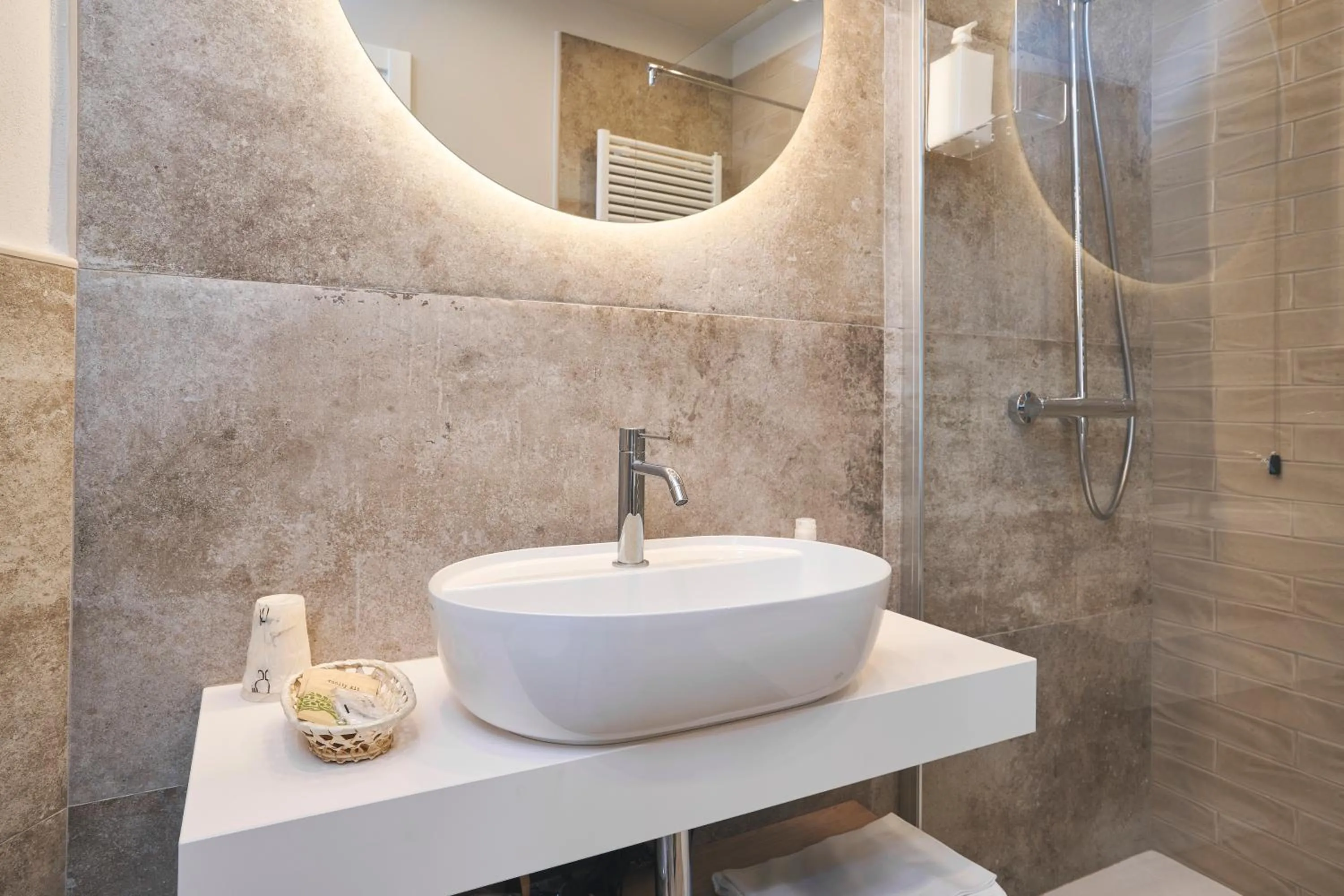 Shower in Villa Margherita