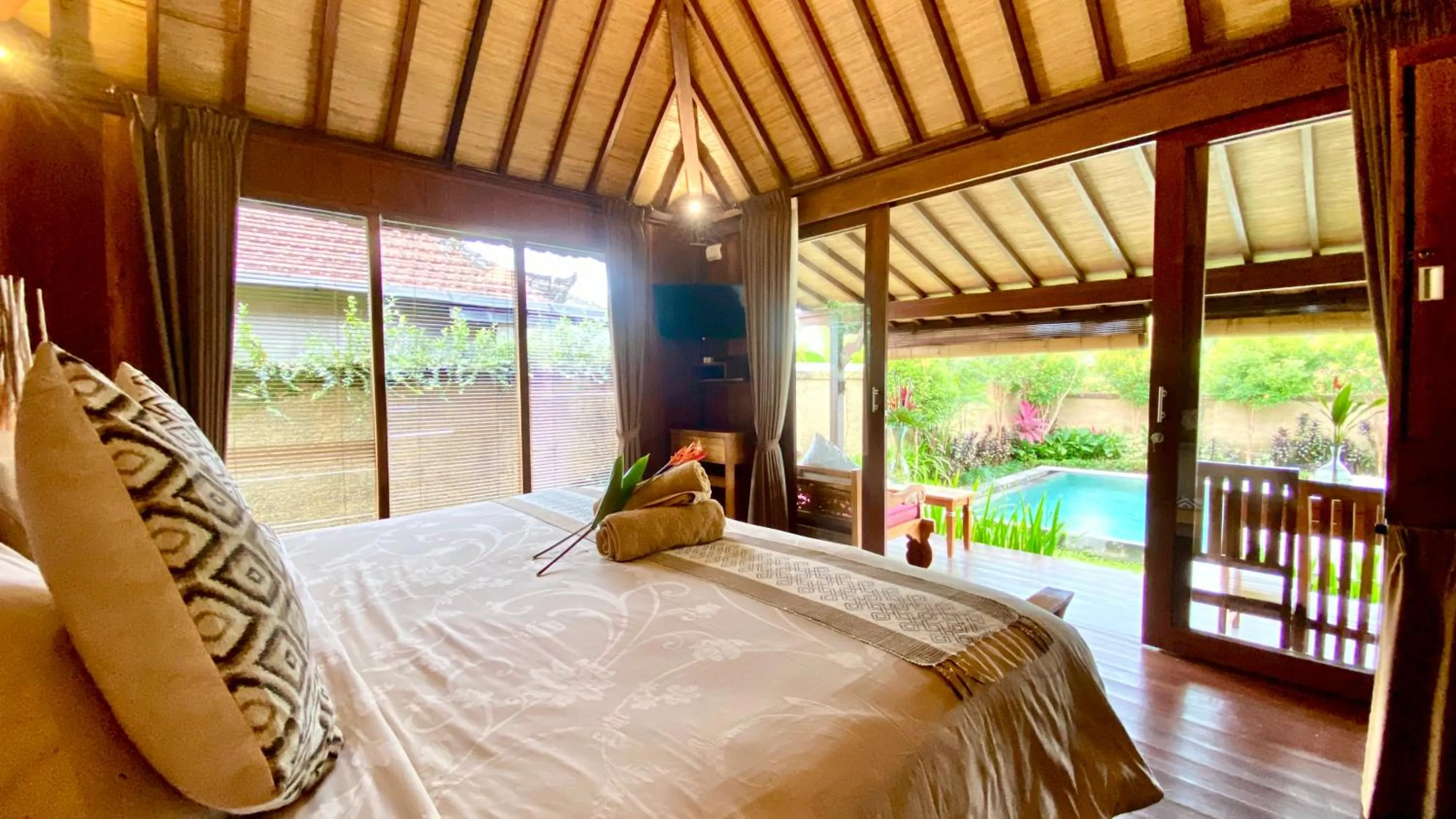 Natural landscape, Bed in NILUH Private Villas Ubud