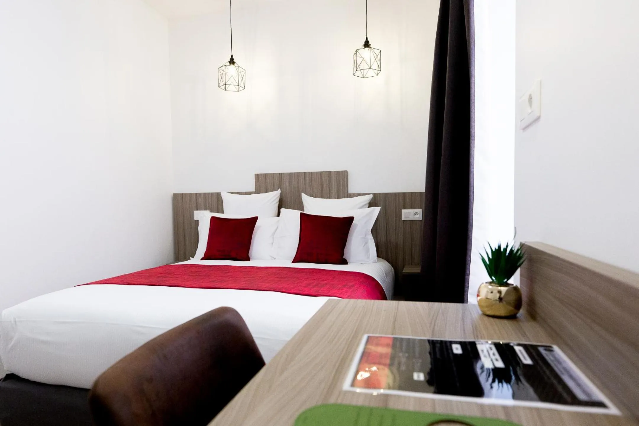 Bed in Grand Hôtel 1899