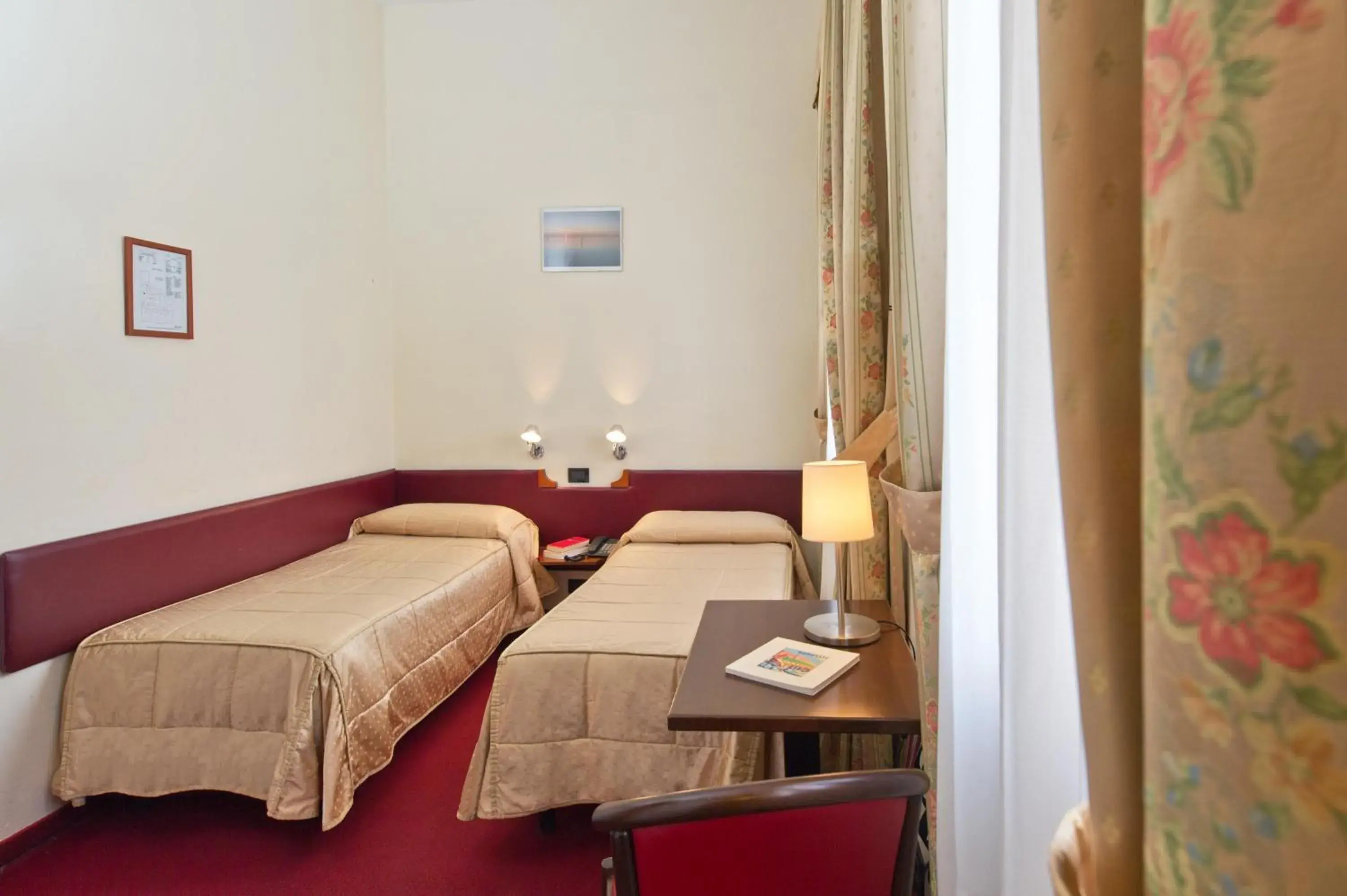 Single Room in Hotel Cristallo Single Room in Hotel Cristallo