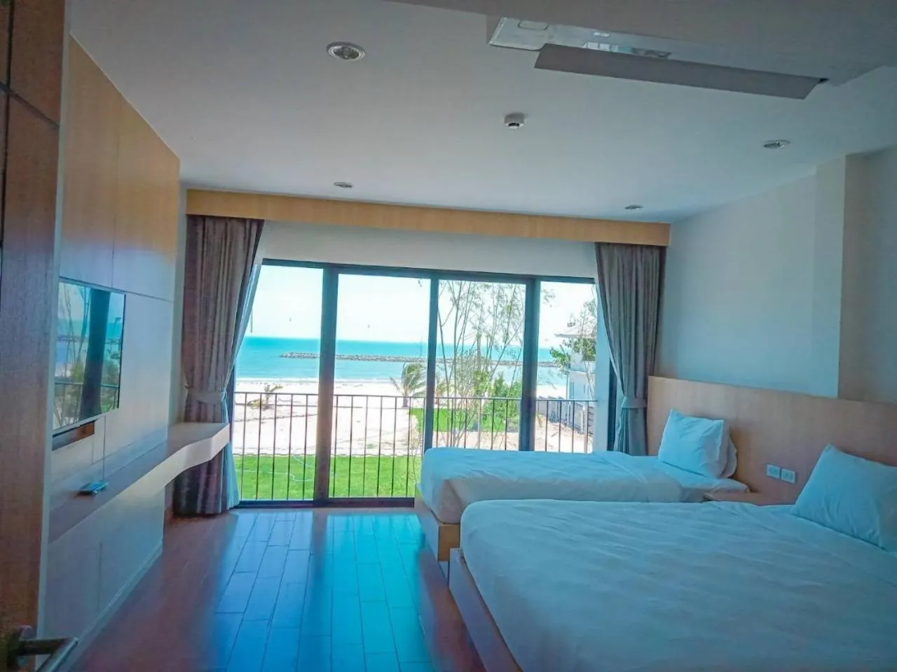 Natural landscape, Bed in HATCHAO HERITAGE BEACH FRONT RESORT