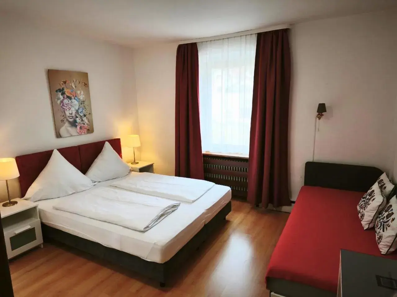 Double Room with Balcony in Hotel Pfaff Double Room with Balcony in Hotel Pfaff