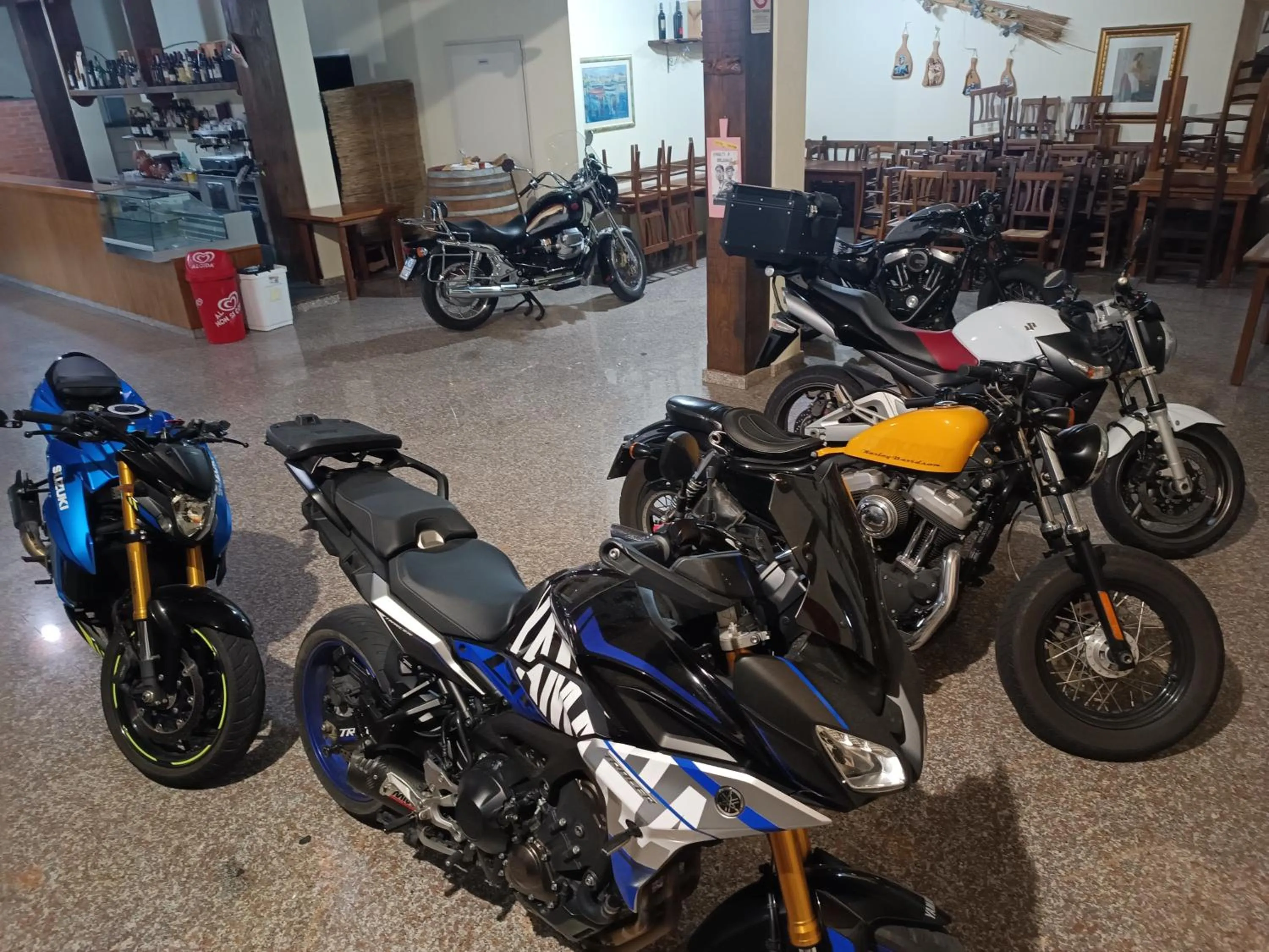 Parking in bed and breakfast Murales Orgosolo