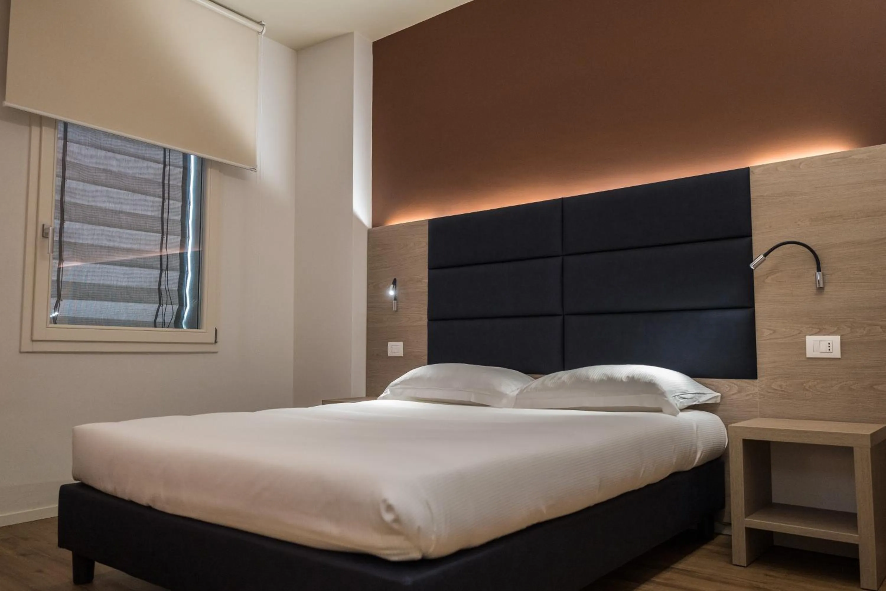 Bed in Hotel Touring