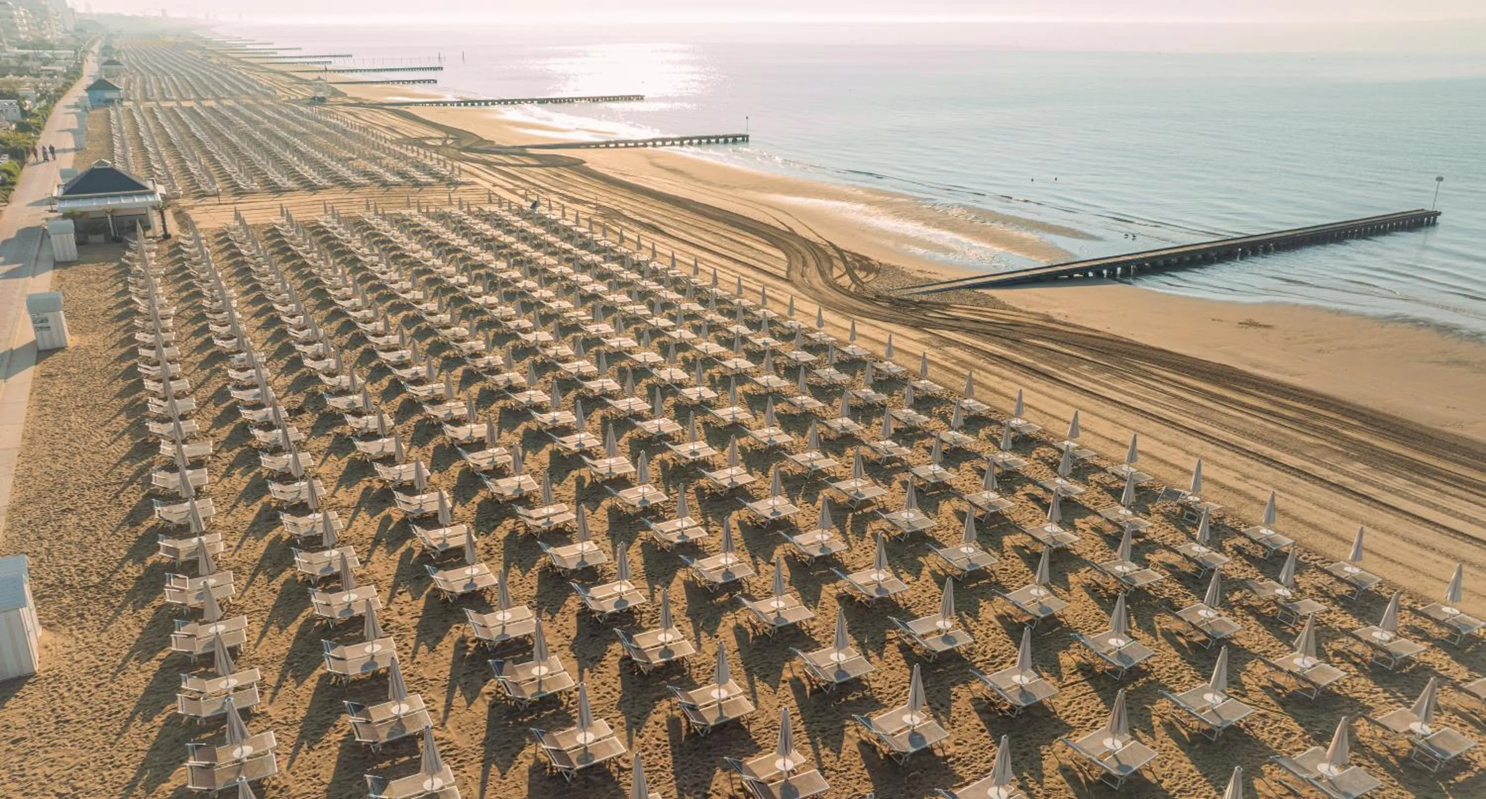 Beach in Victoria Frontemare Beach & Spa Hotel Jesolo