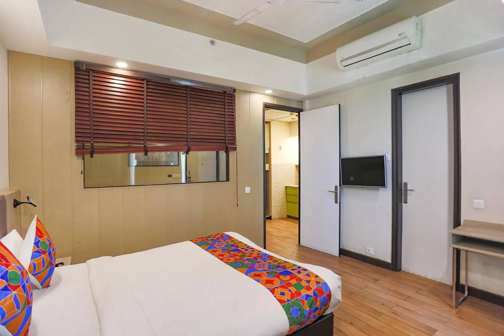 Bedroom, Bed in FabHotel Sapphire 83, Manesar, Gurgaon Bedroom, Bed in FabHotel Sapphire 83, Manesar, Gurgaon