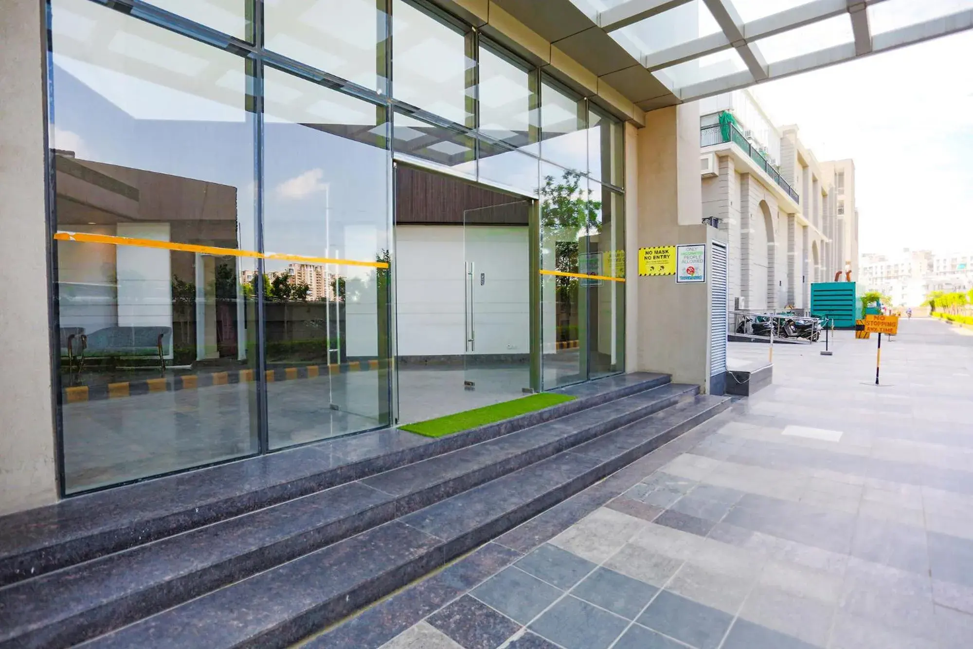 Facade/entrance in FabHotel Sapphire 83, Manesar, Gurgaon Facade/entrance in FabHotel Sapphire 83, Manesar, Gurgaon