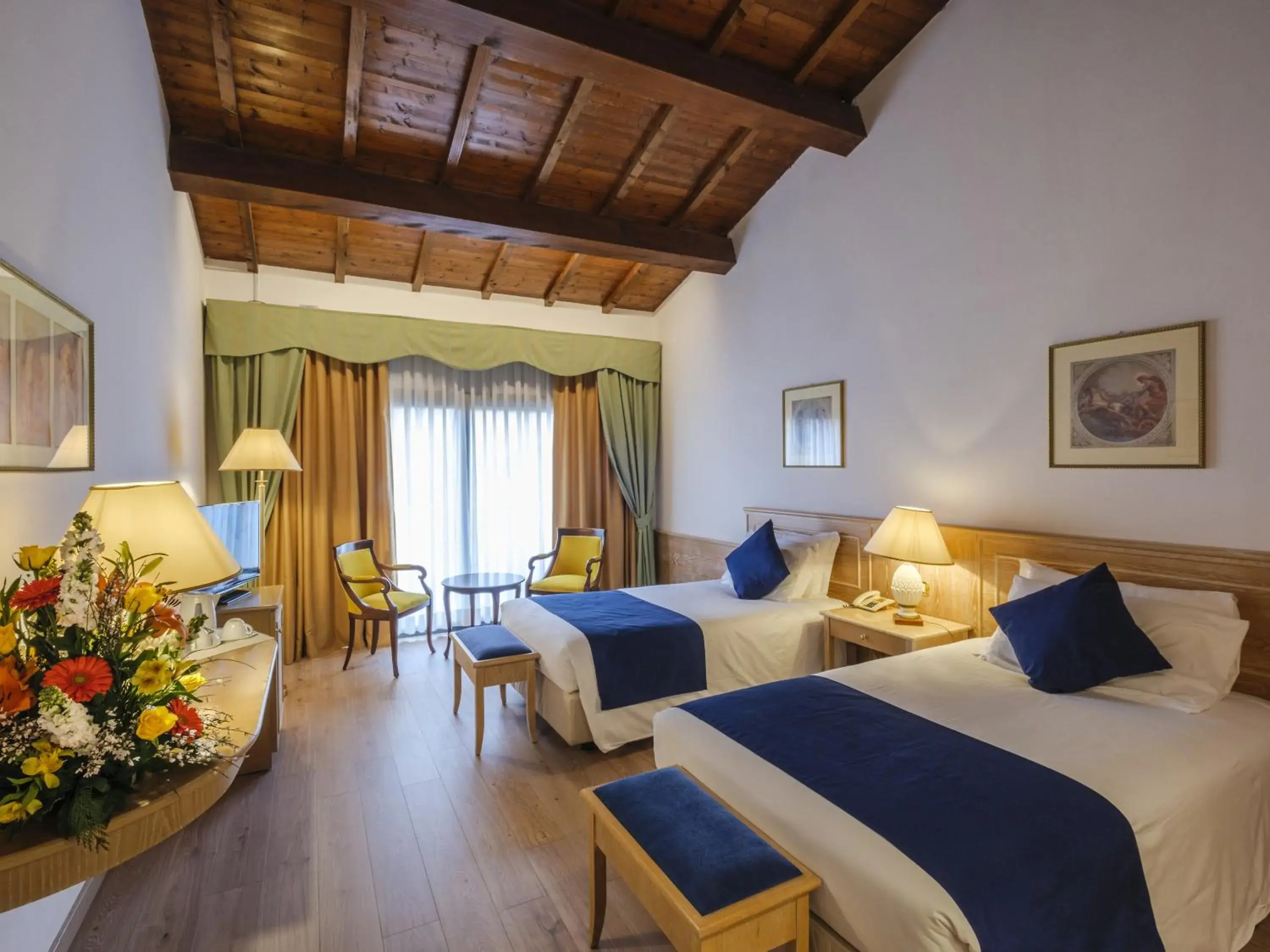 Bedroom, Bed in Hotel Orologio Bedroom, Bed in Hotel Orologio