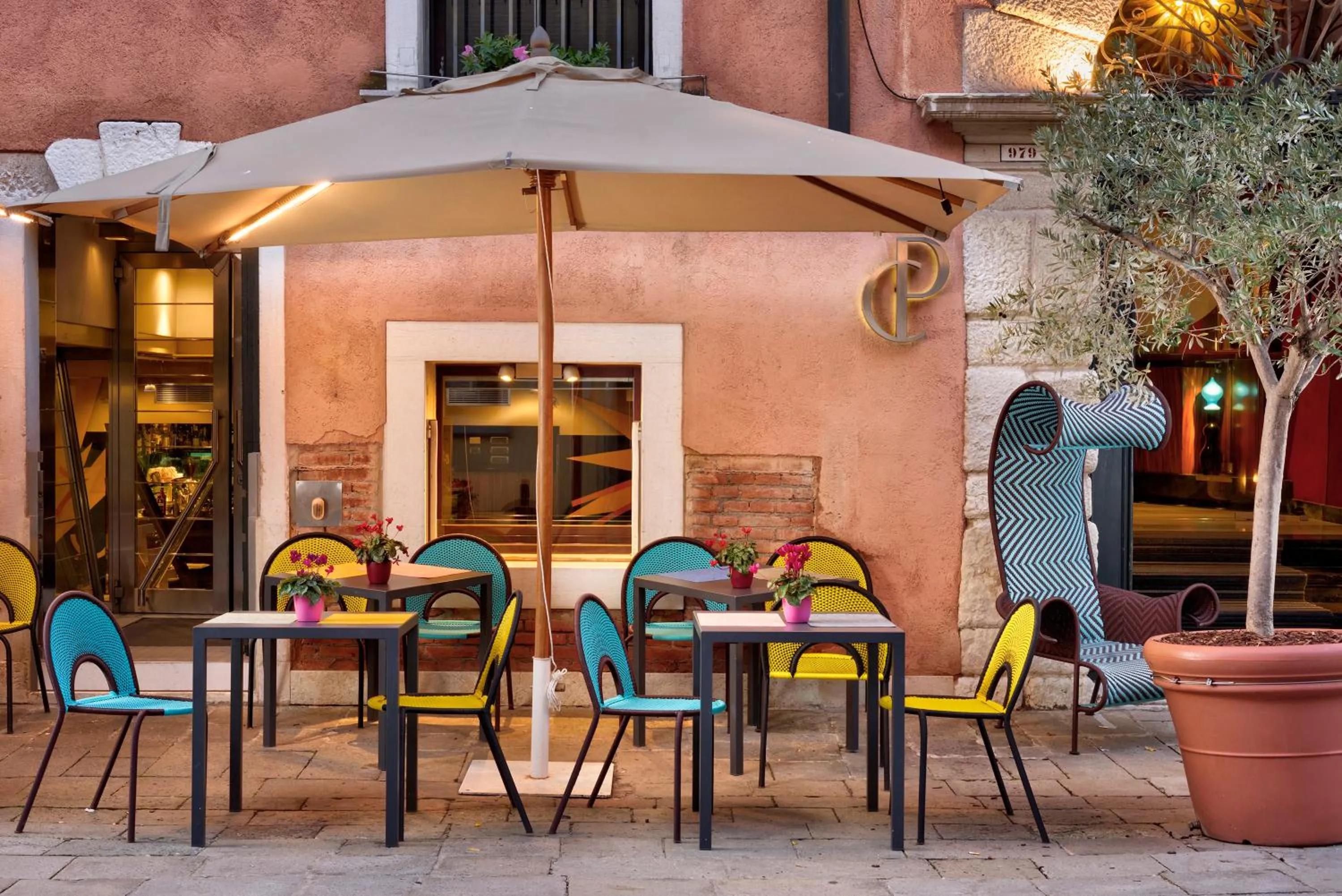 Restaurant/places to eat in Ca' Pisani Hotel