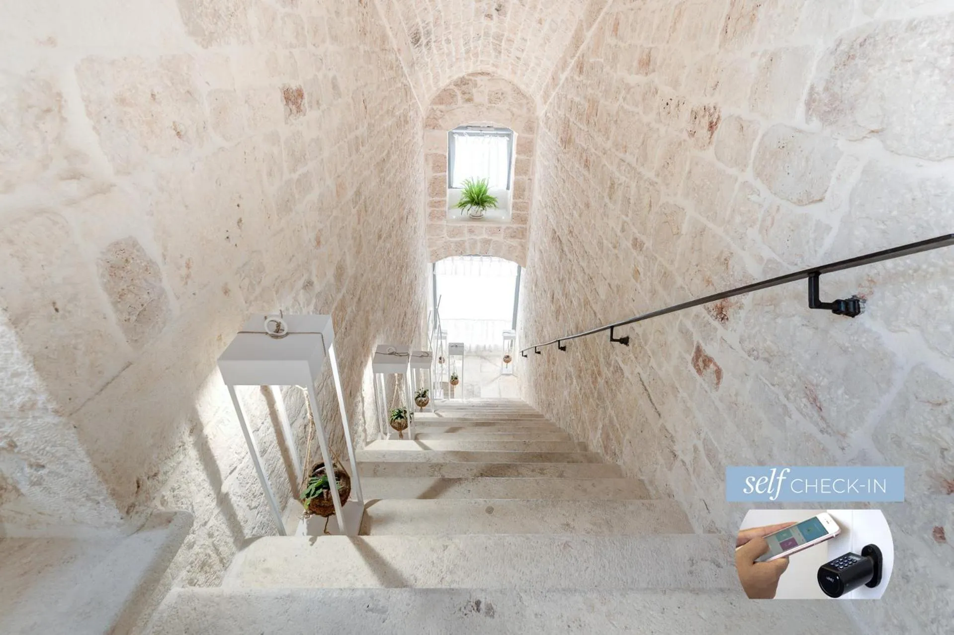 Other in Vico Bianco Raro Smart Rooms Collection