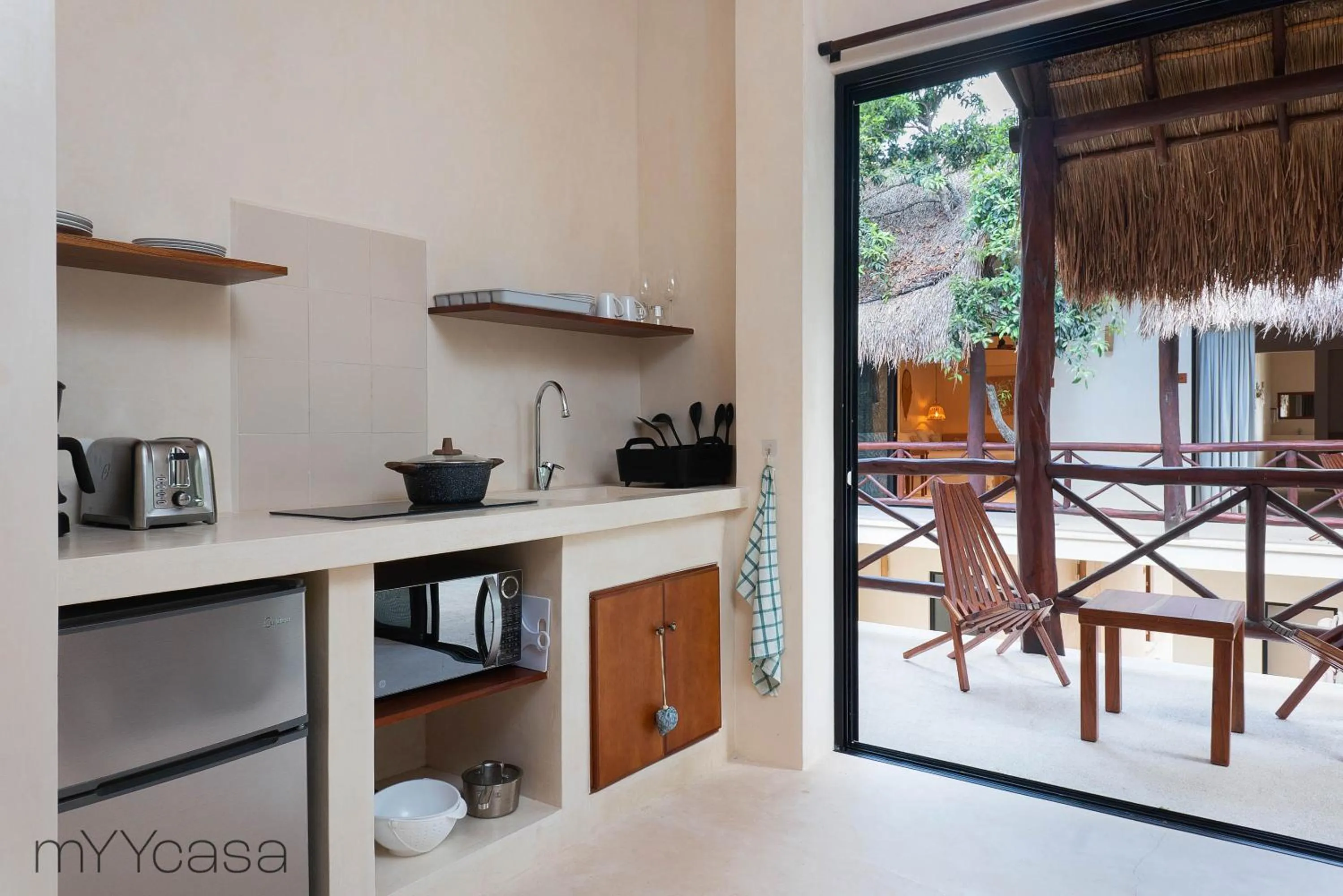 Coffee/tea facilities in Casa Yaakun