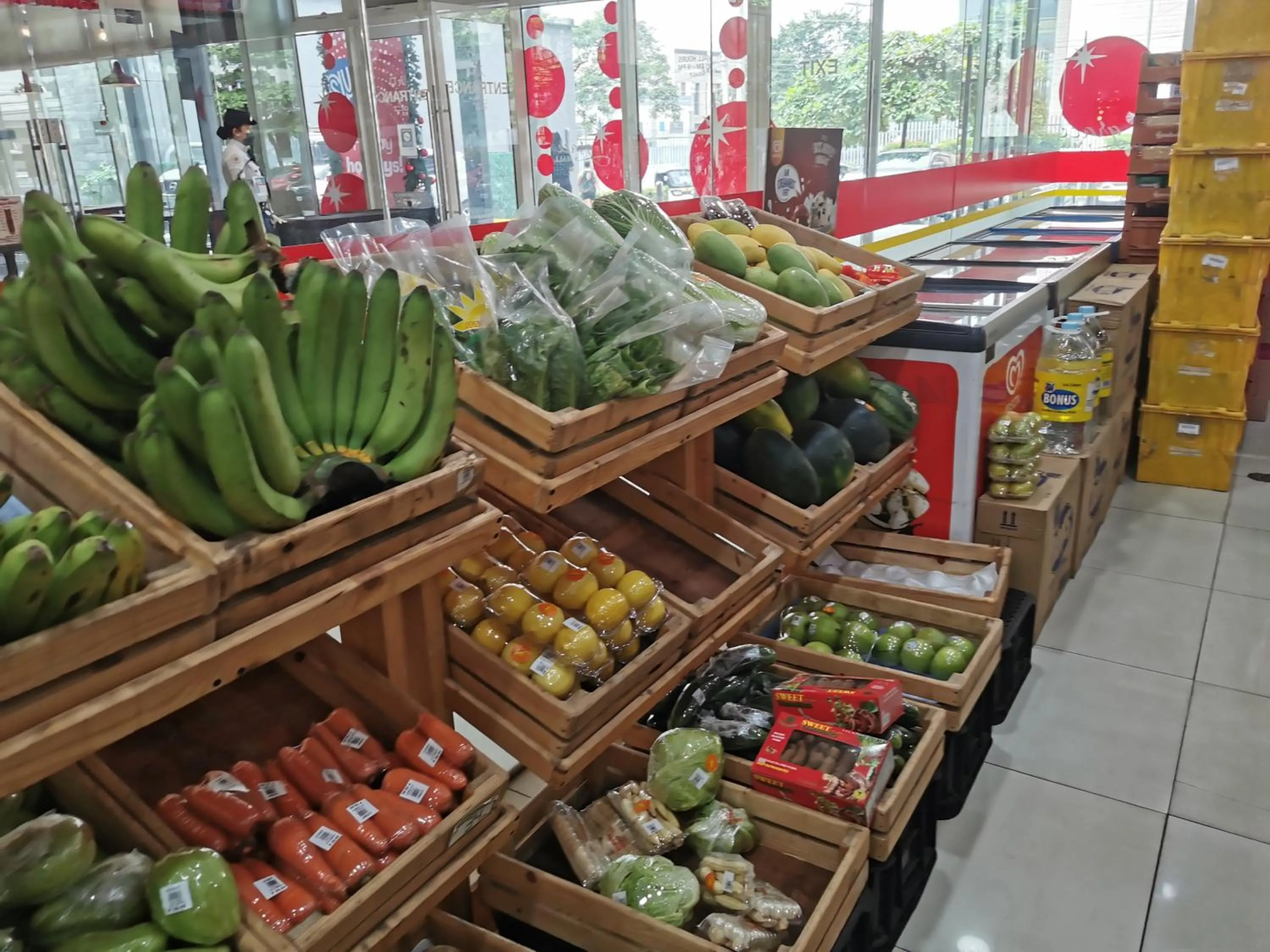 Supermarket/grocery shop in Apad@graceresidences nr BGC