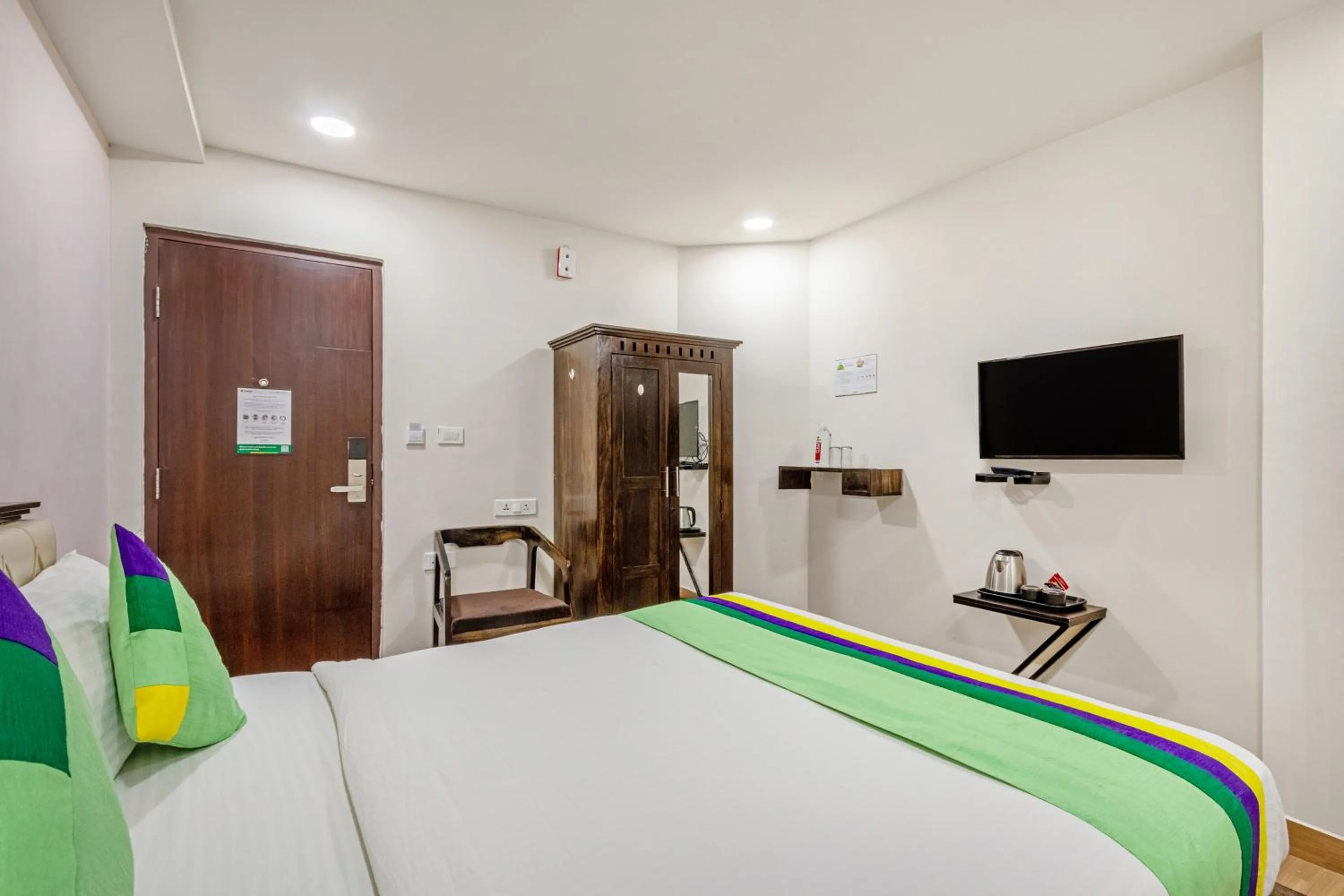 Bedroom in Treebo Purple Square