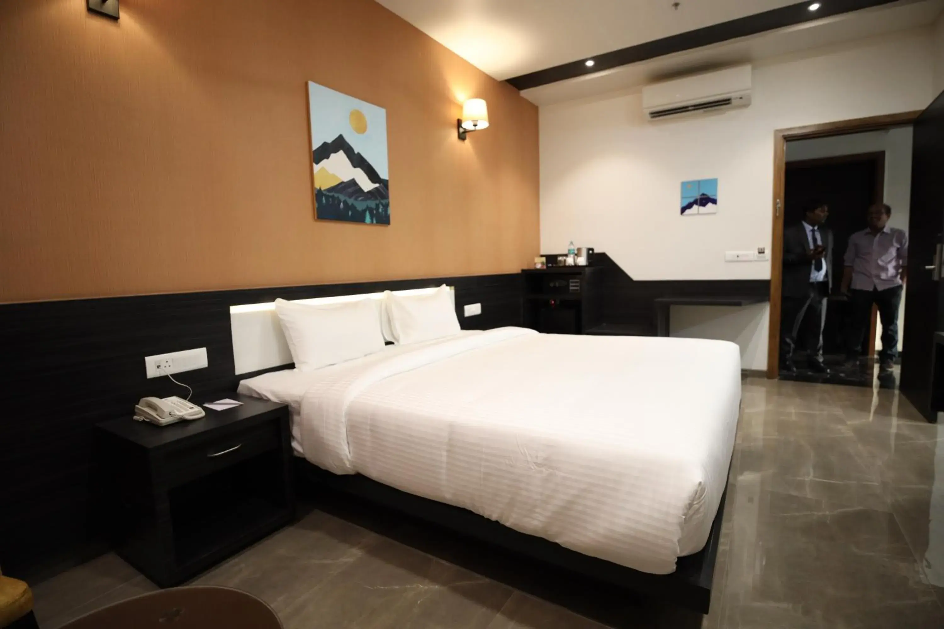 Bedroom, Bed in Enrise by Sayaji Aurangabad Bedroom, Bed in Enrise by Sayaji Aurangabad