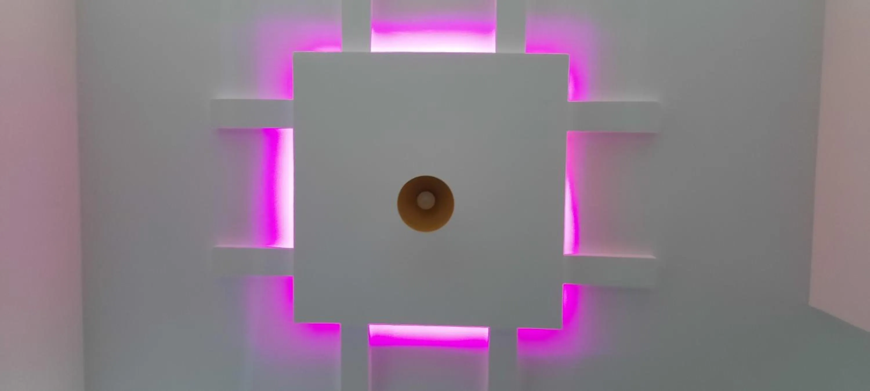 Decorative detail in B R Inn