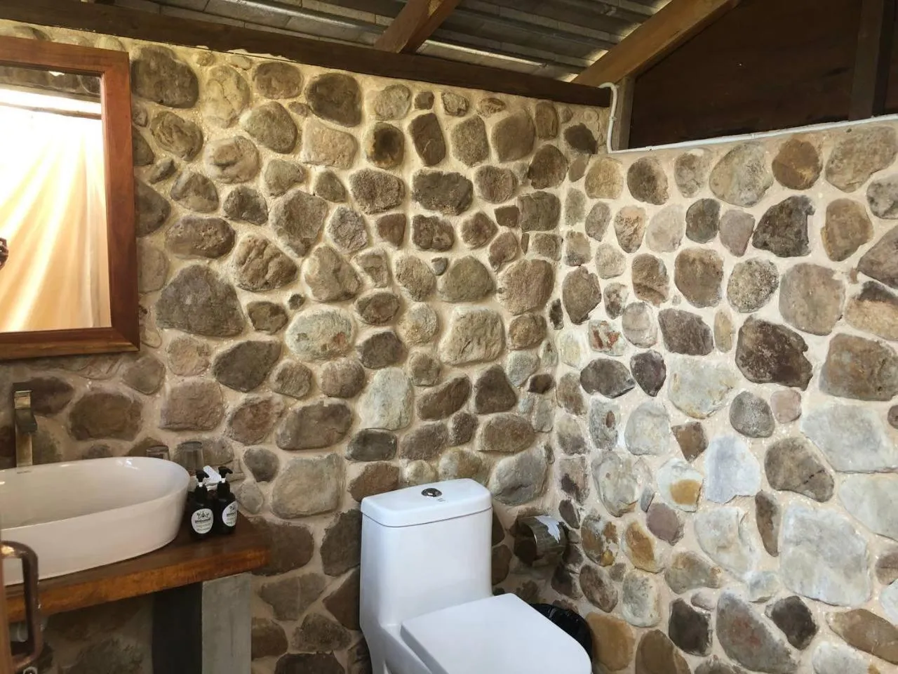 Toilet in Green Valley Veal Pouch