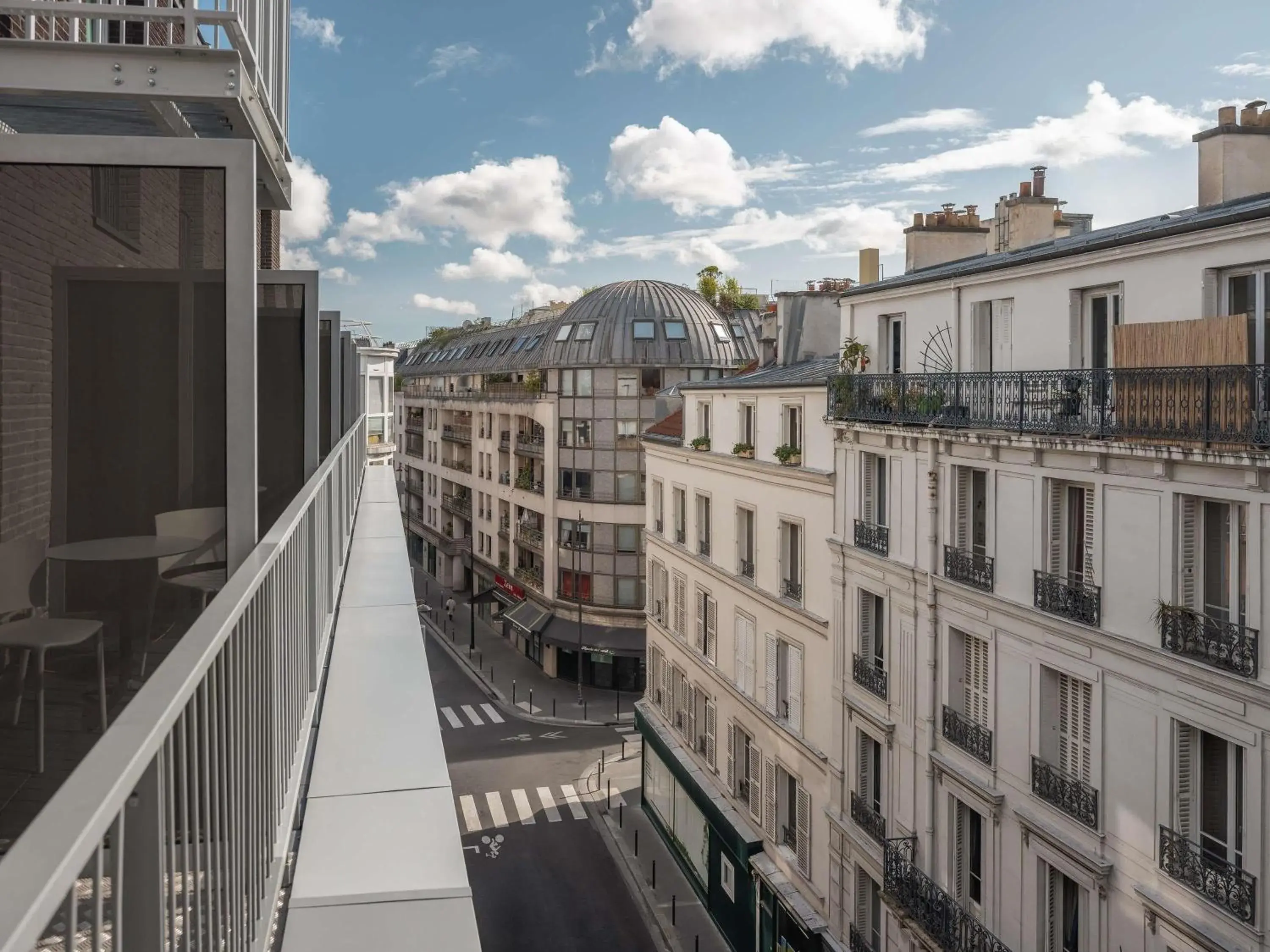 Bedroom in Ibis Paris Gare Montparnasse Catalogne Bedroom in Ibis Paris Gare Montparnasse Catalogne
