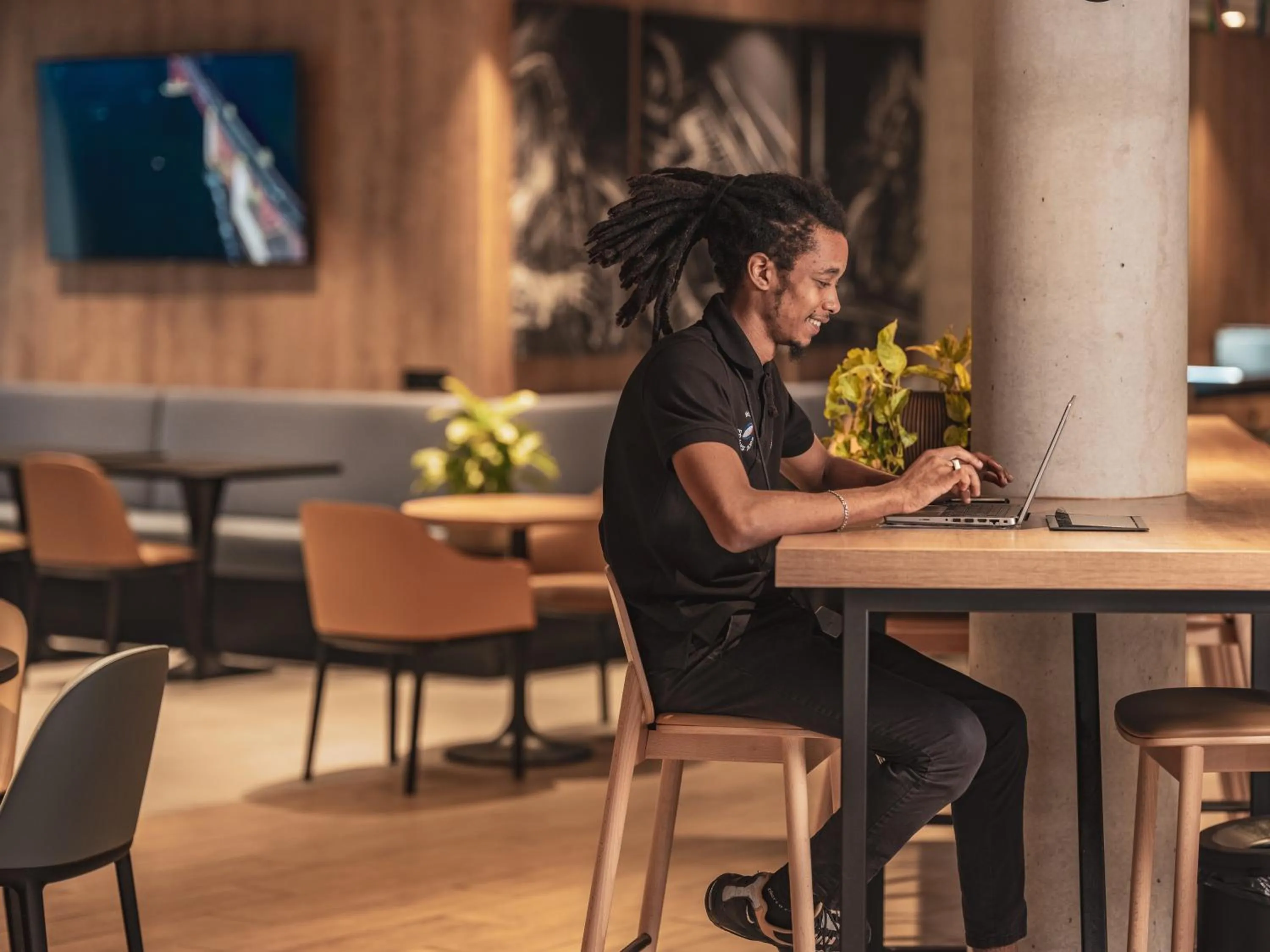 Lobby or reception in Ibis Paris Gare Montparnasse Catalogne