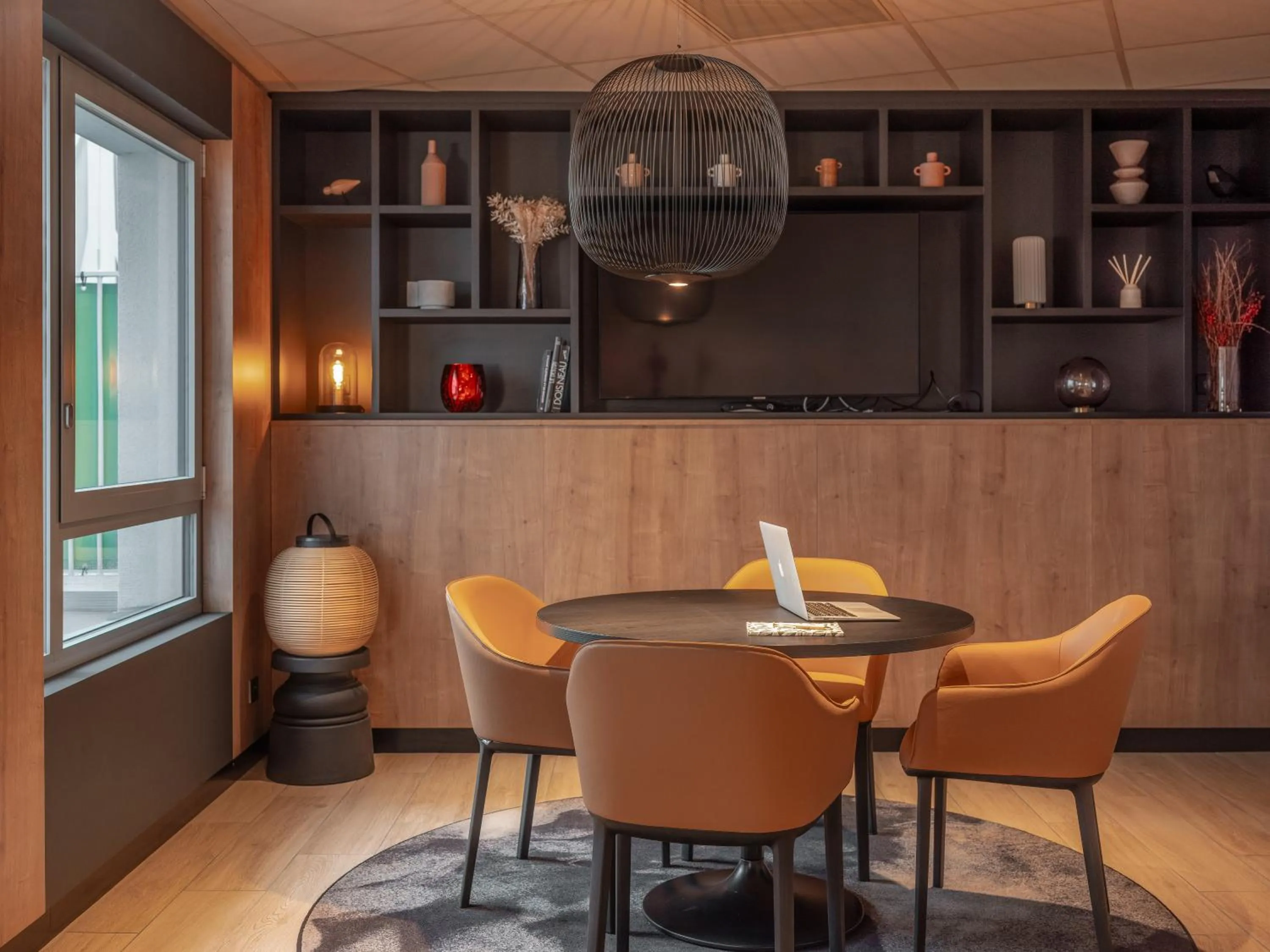 Lobby or reception in Ibis Paris Gare Montparnasse Catalogne