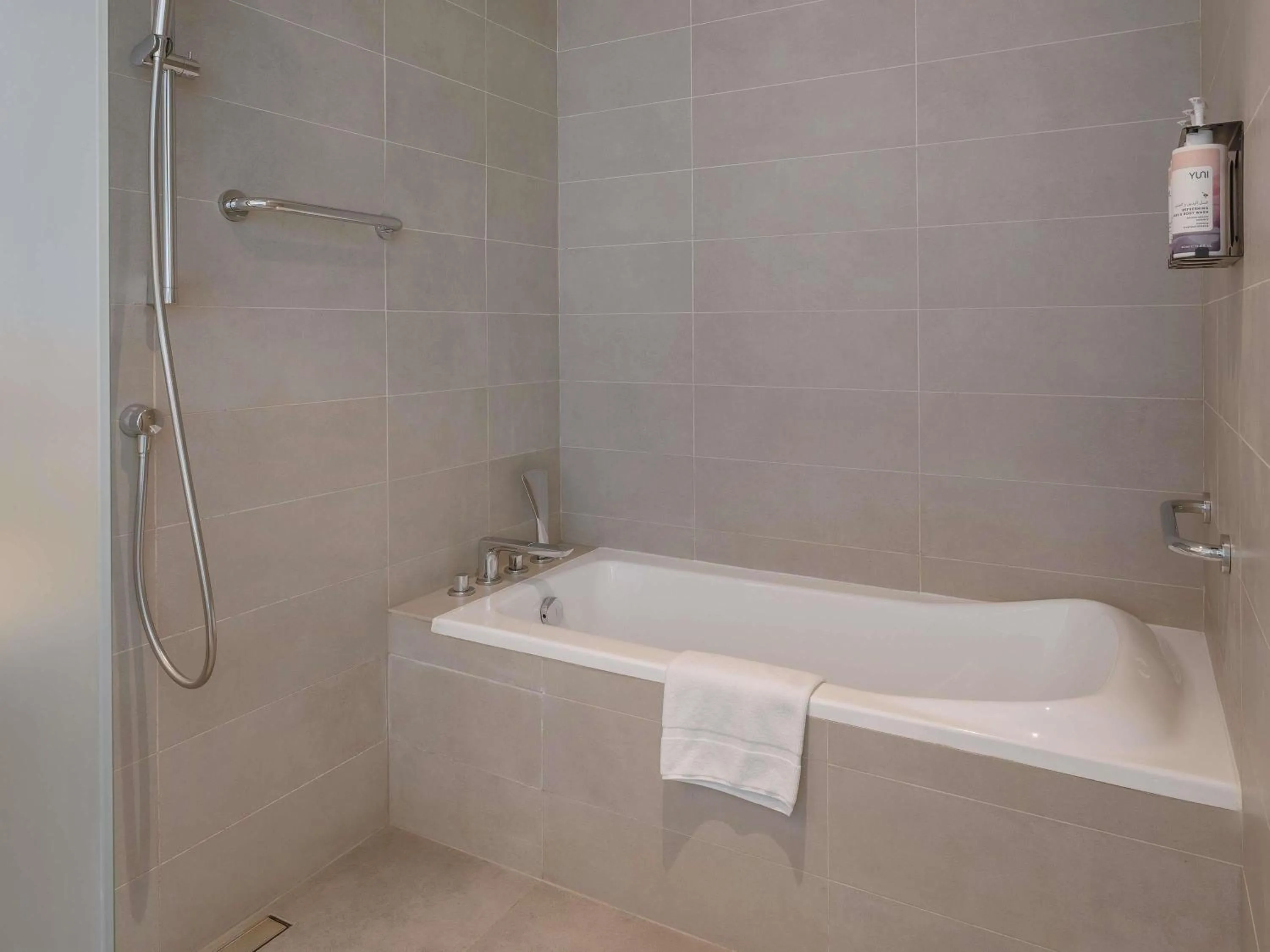 Bedroom in Mövenpick Resort Al Marjan Island