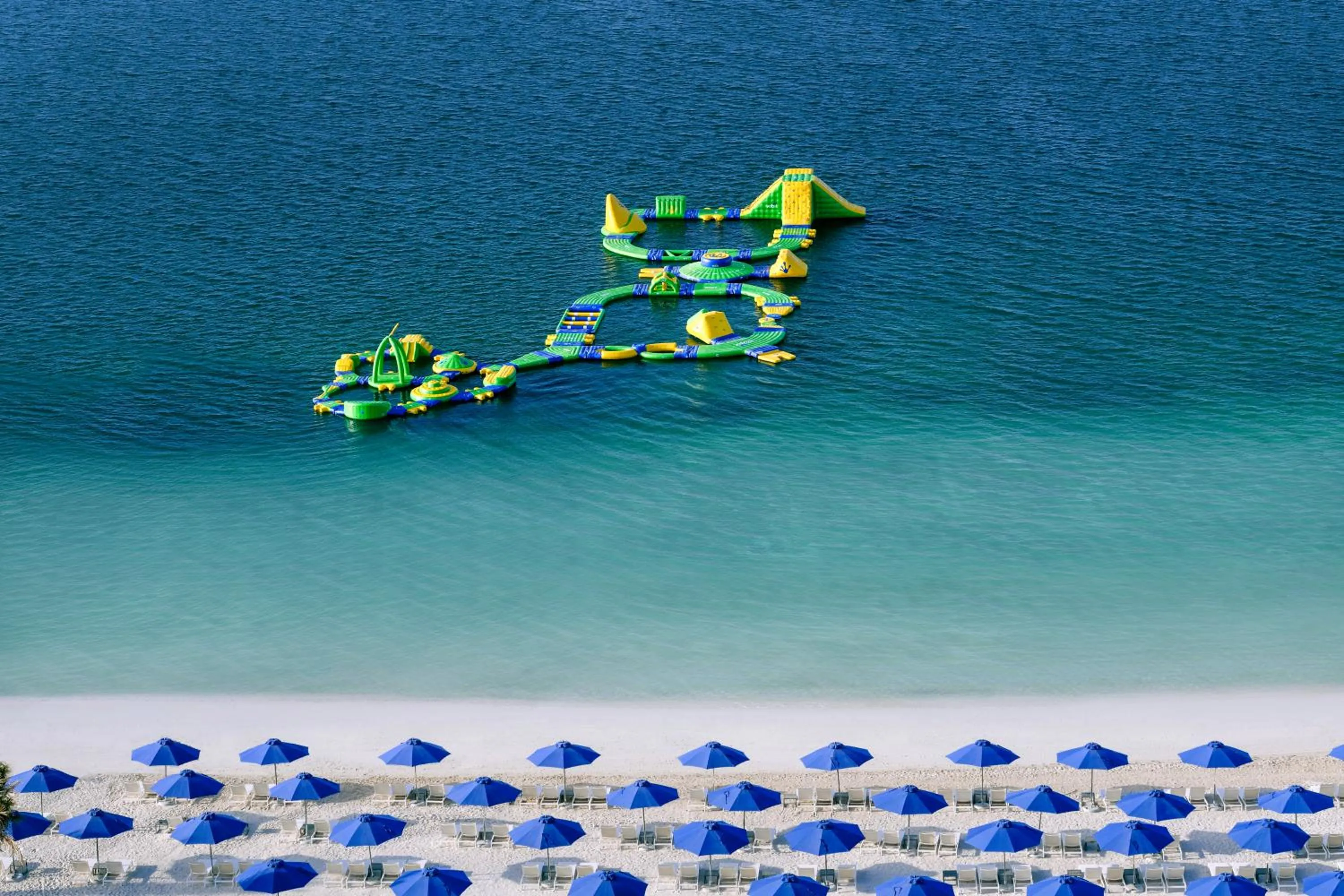 Aqua park in Mövenpick Resort Al Marjan Island