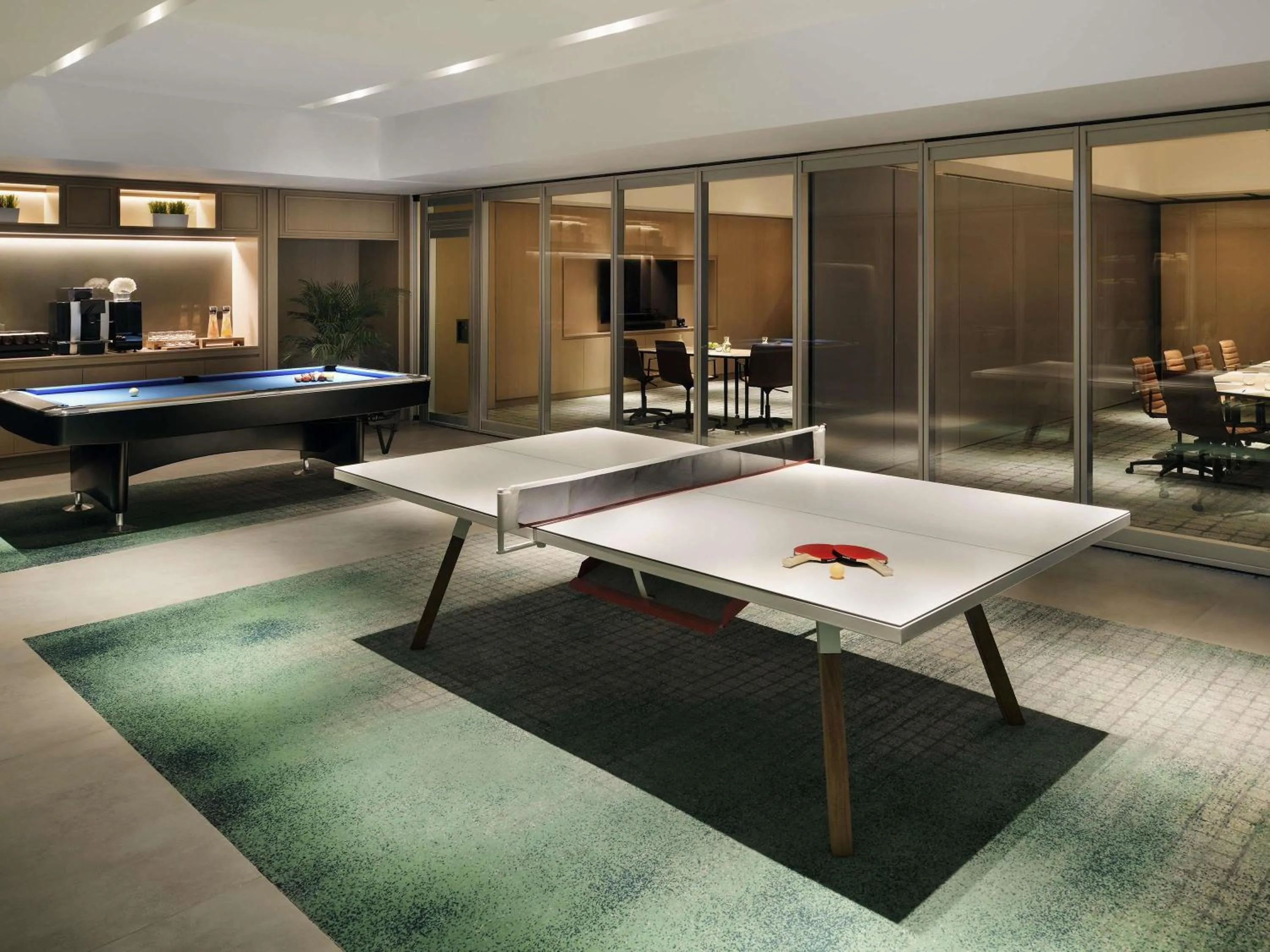 Meeting/conference room in Mövenpick Resort Al Marjan Island